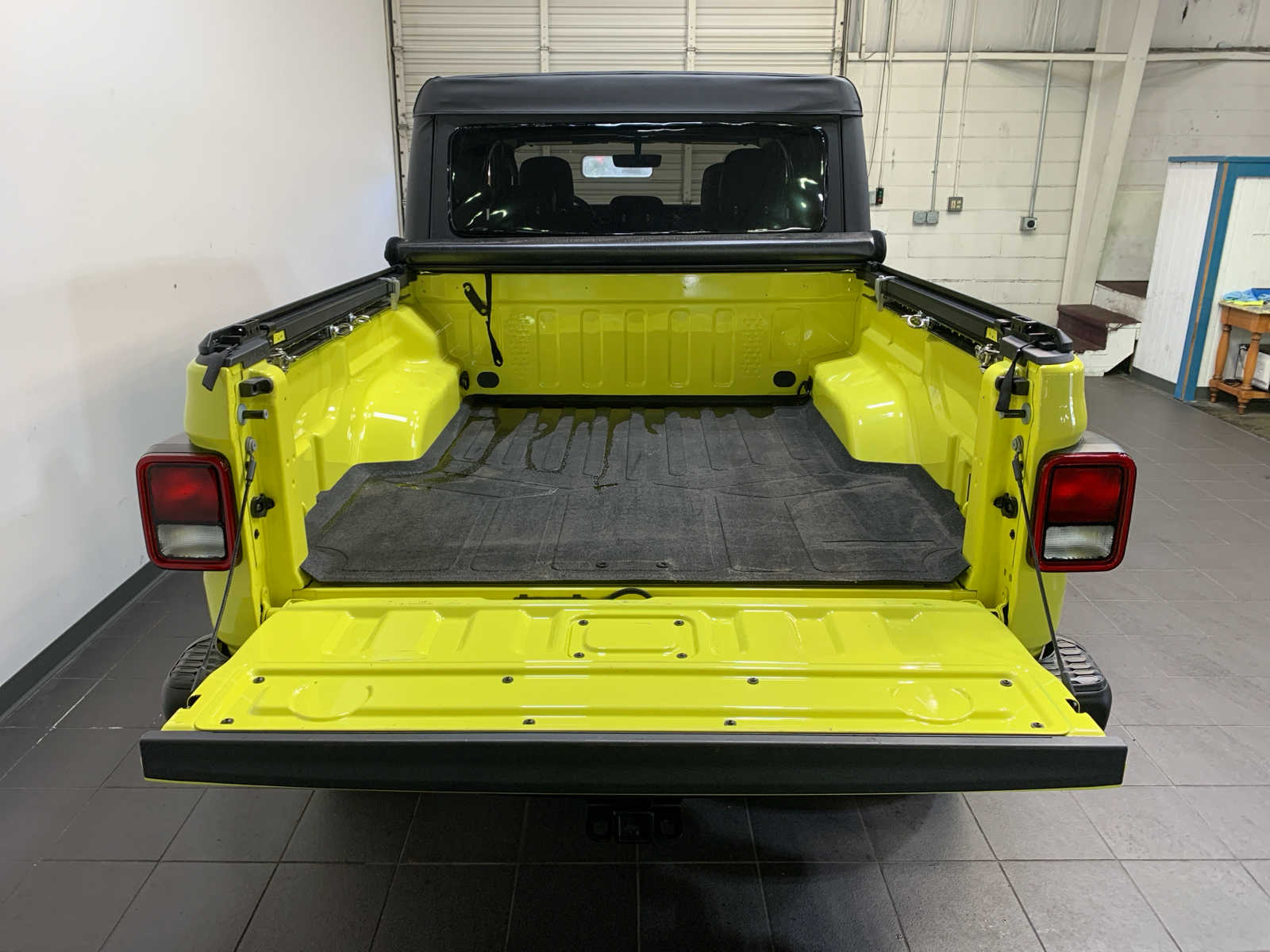 used 2023 Jeep Gladiator car, priced at $50,989