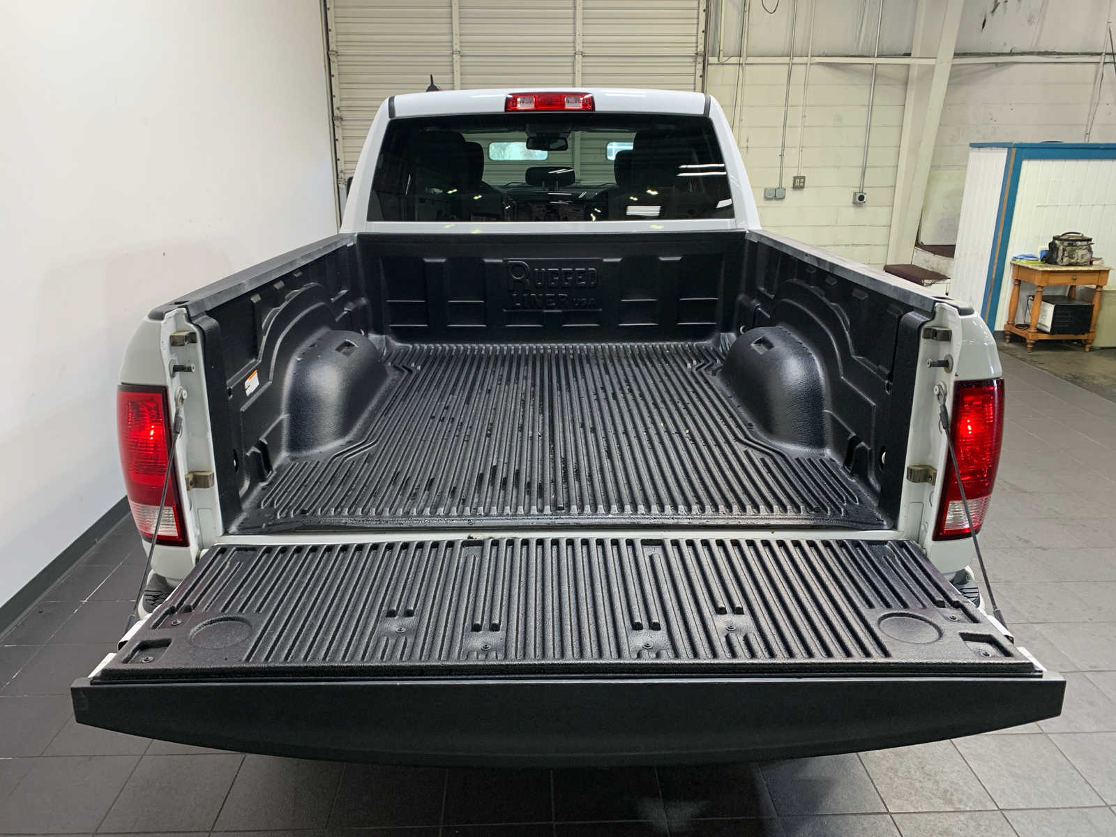 used 2019 Ram 1500 Classic car, priced at $29,987