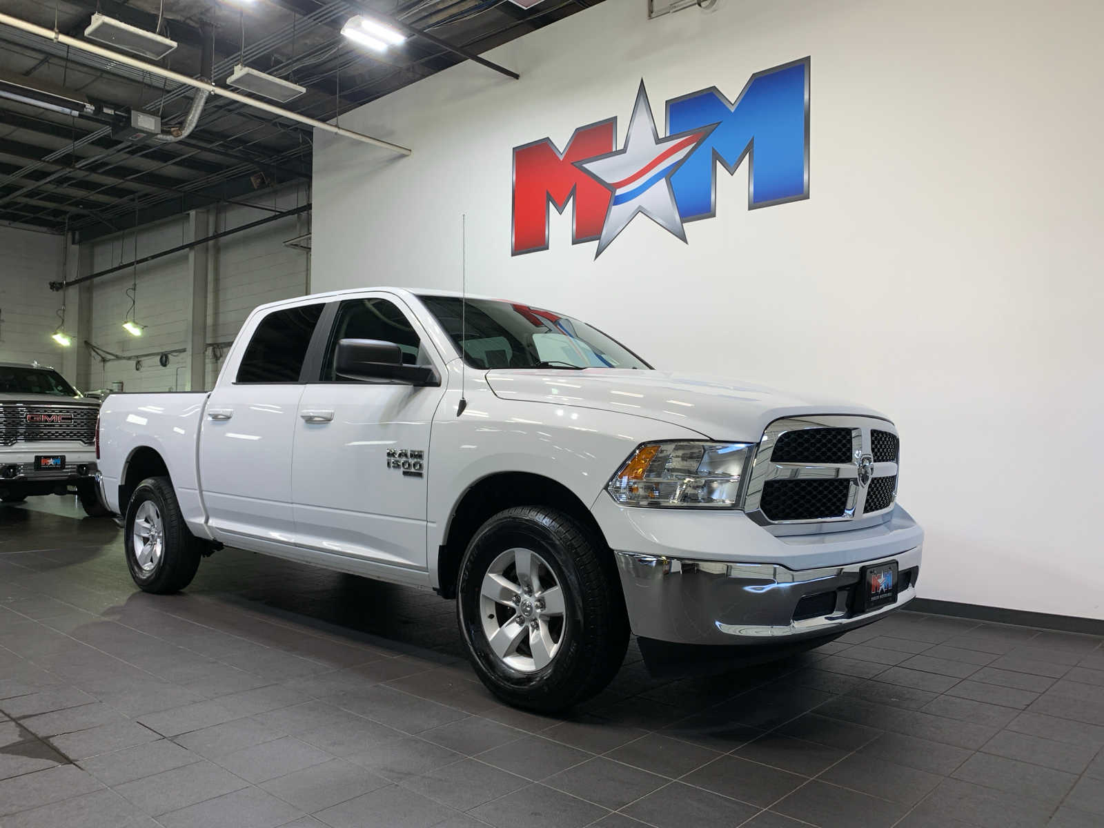 used 2021 Ram 1500 Classic car, priced at $33,489