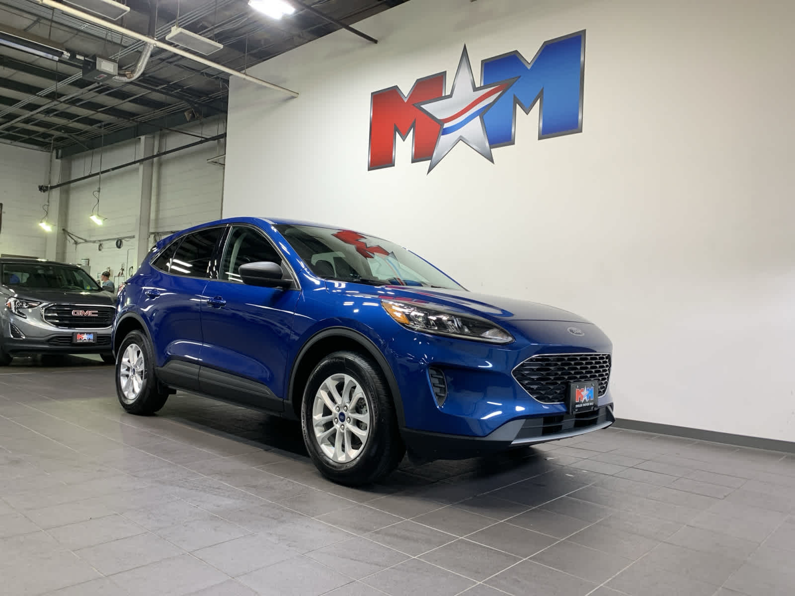 used 2022 Ford Escape car, priced at $26,889