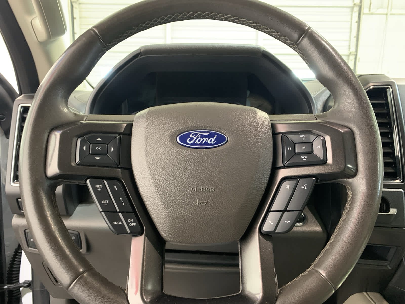 used 2021 Ford Expedition car, priced at $43,985