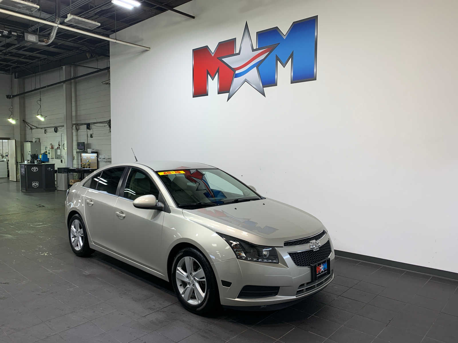 used 2014 Chevrolet Cruze car, priced at $11,489