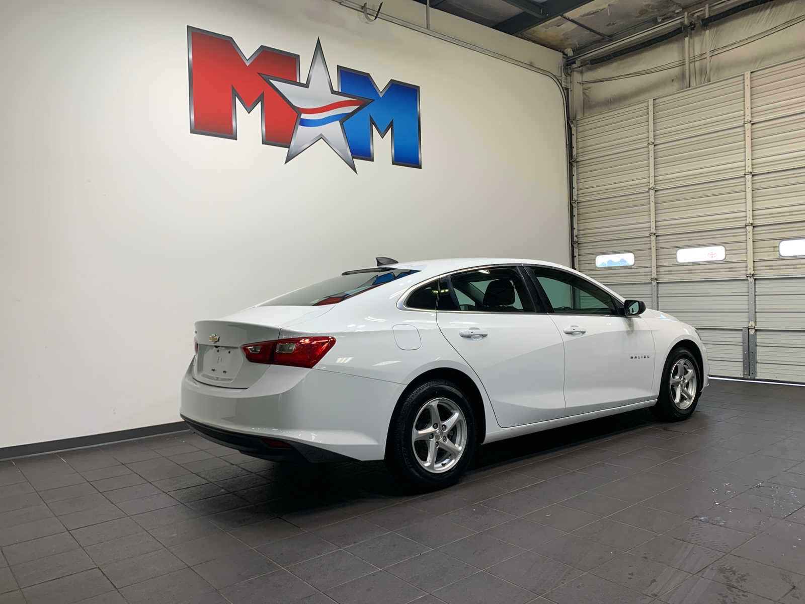 used 2018 Chevrolet Malibu car, priced at $16,985