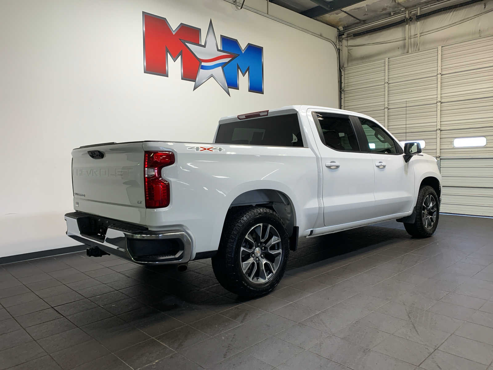 used 2024 Chevrolet Silverado 1500 car, priced at $47,989