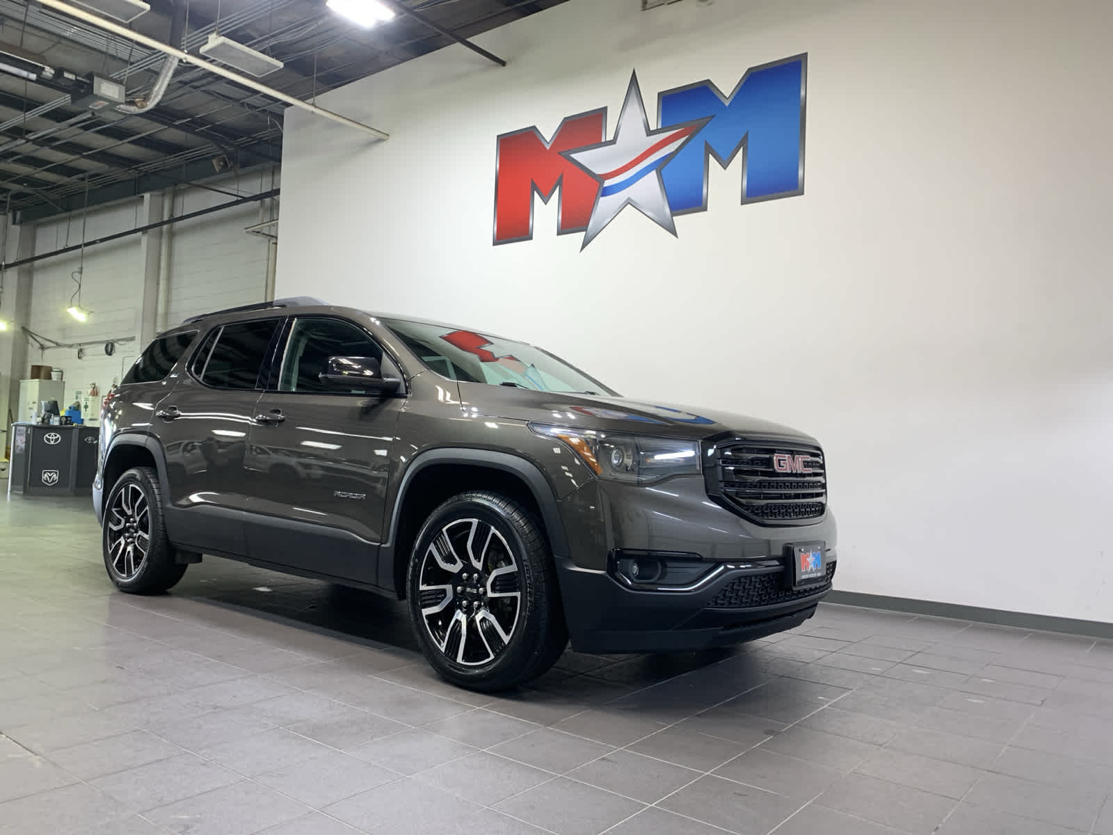 used 2019 GMC Acadia car, priced at $28,987