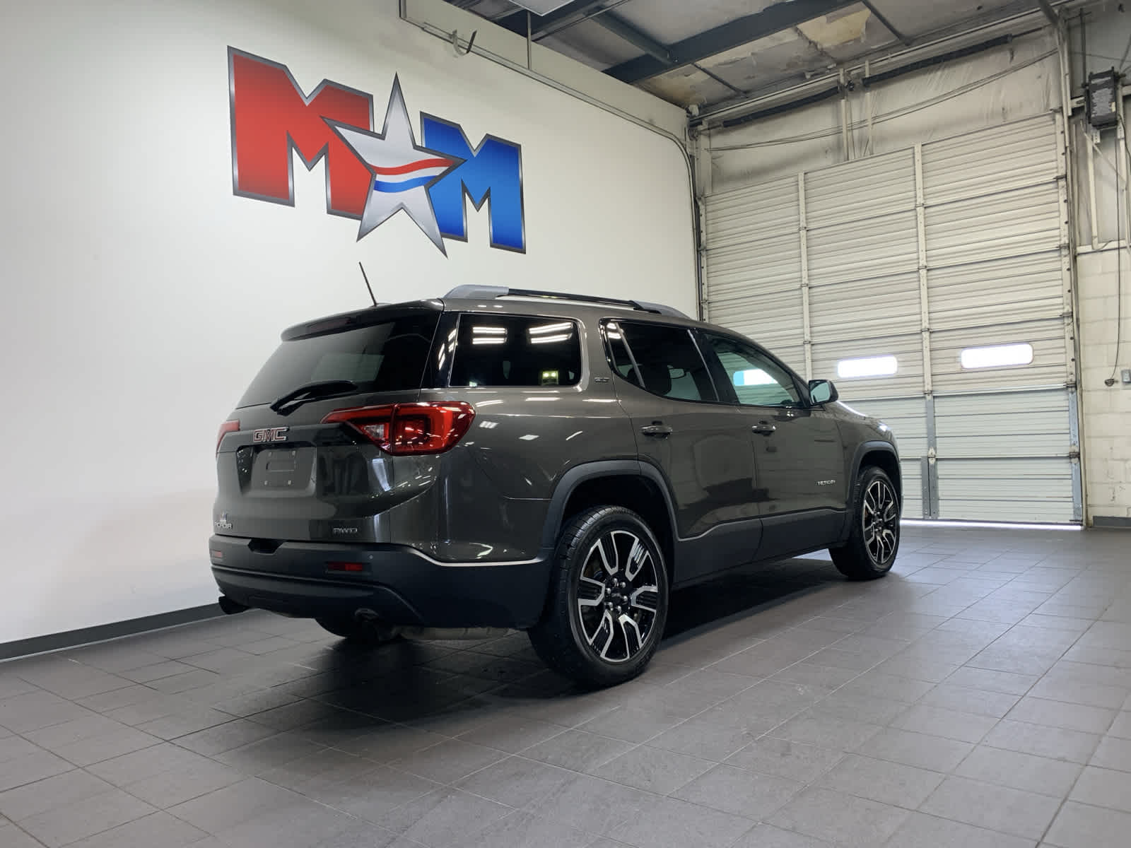 used 2019 GMC Acadia car, priced at $26,988