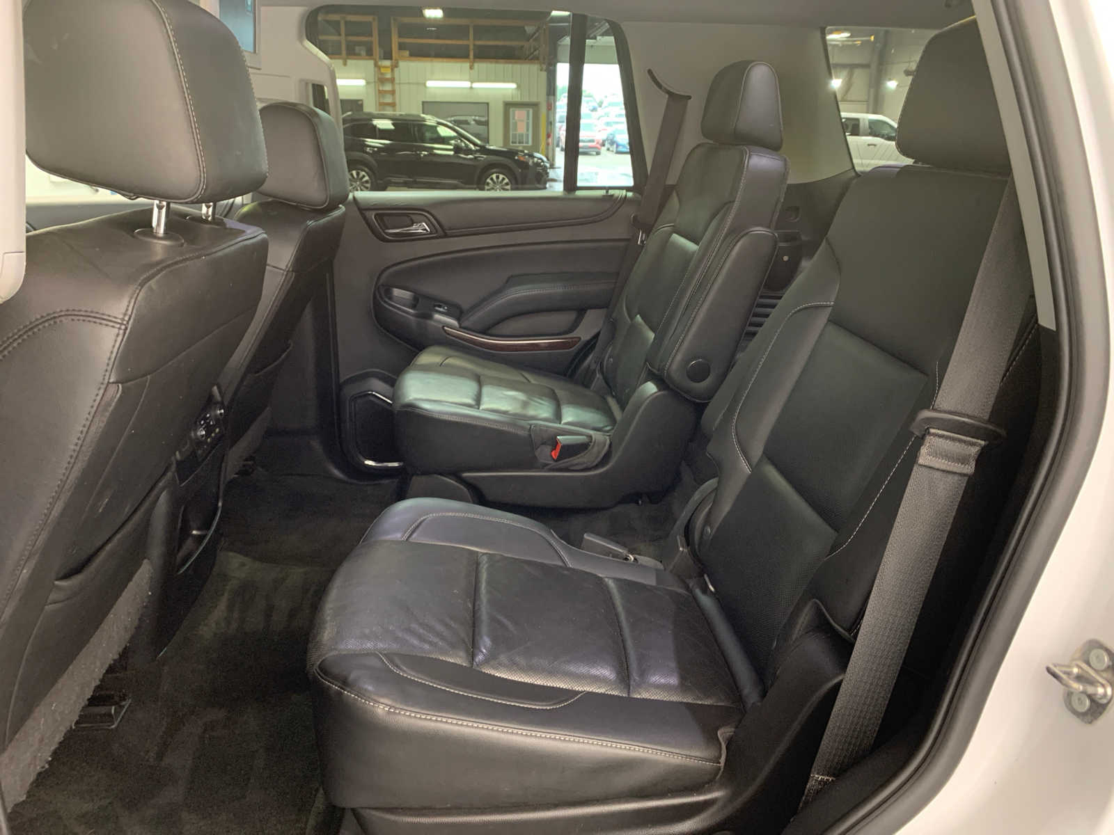 used 2018 GMC Yukon car, priced at $35,989