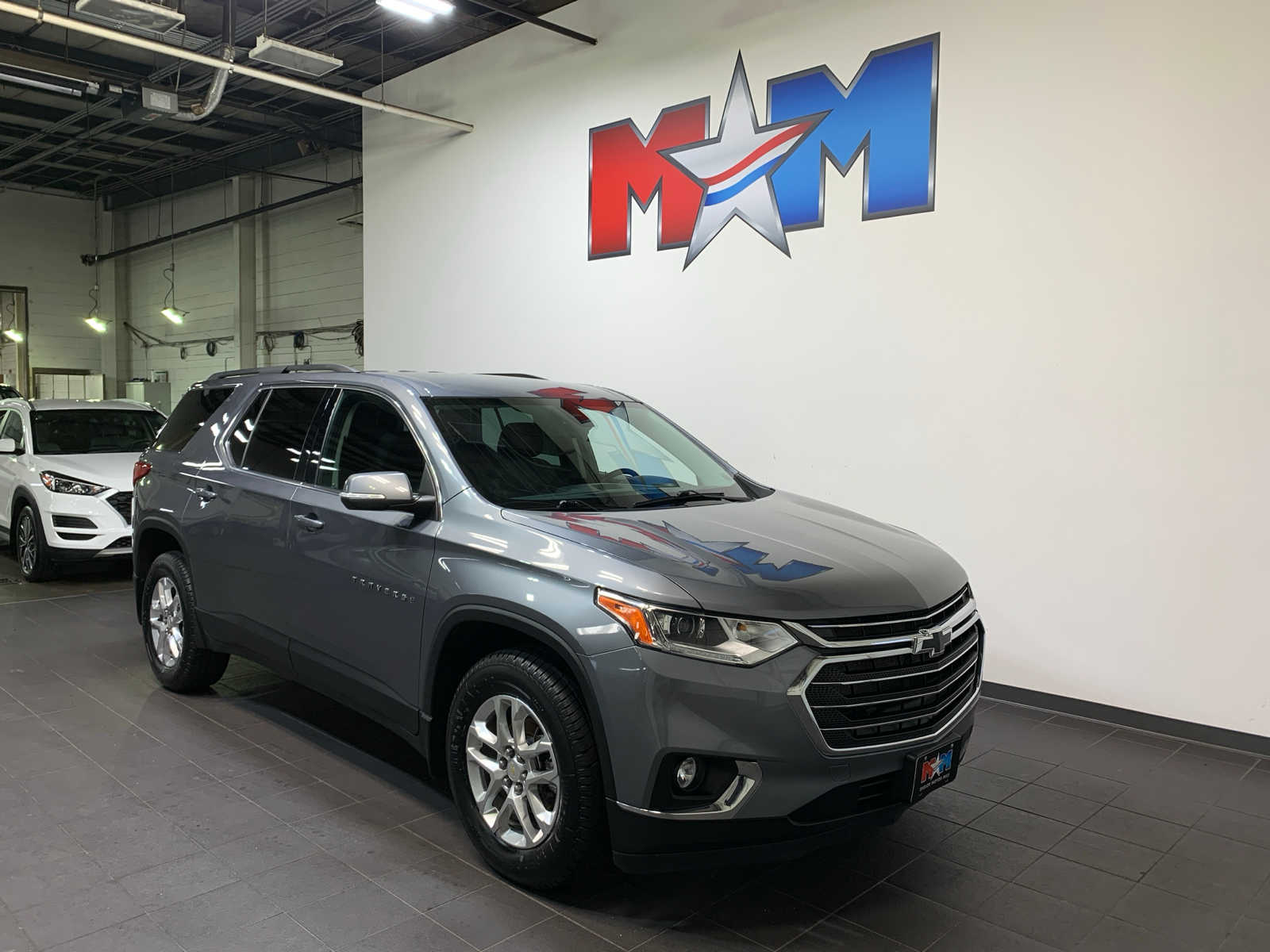 used 2021 Chevrolet Traverse car, priced at $30,289