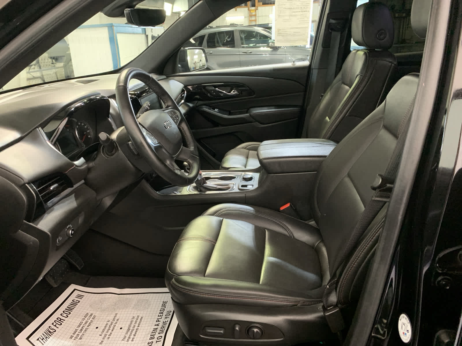 used 2023 Chevrolet Traverse car, priced at $39,489