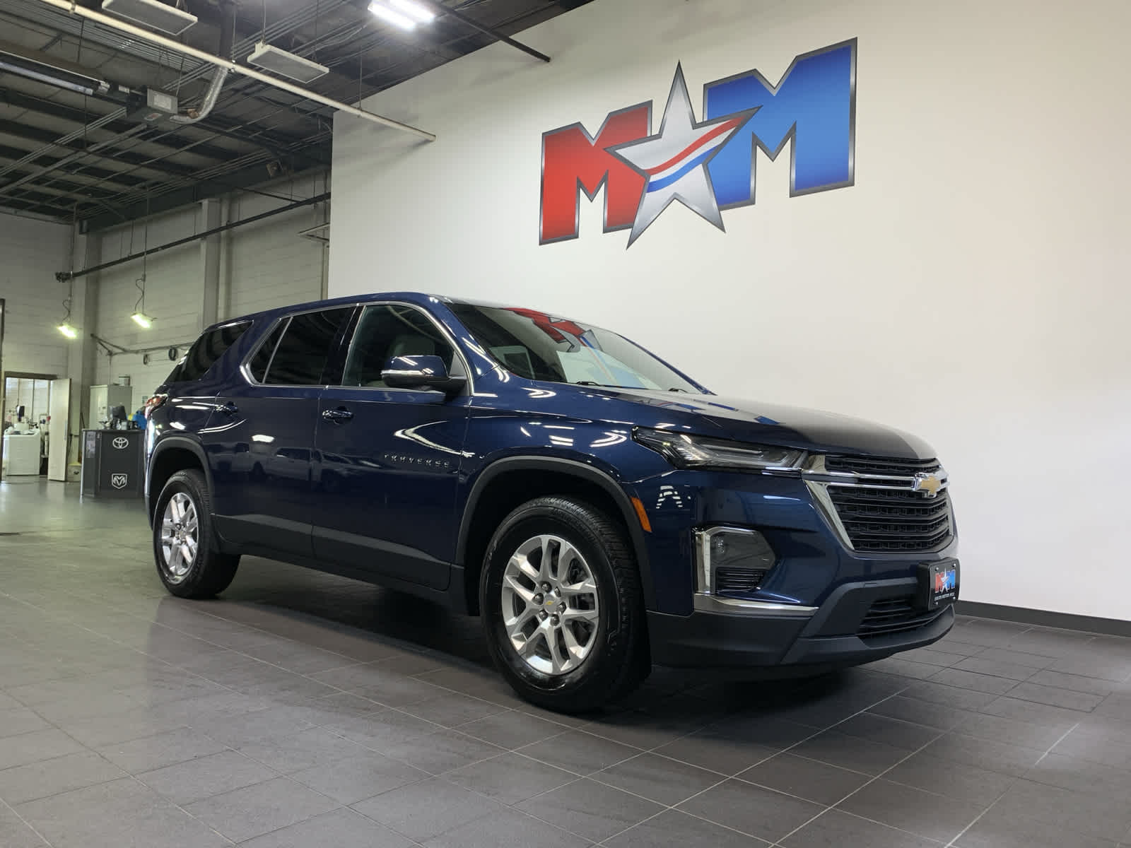 used 2022 Chevrolet Traverse car, priced at $28,785