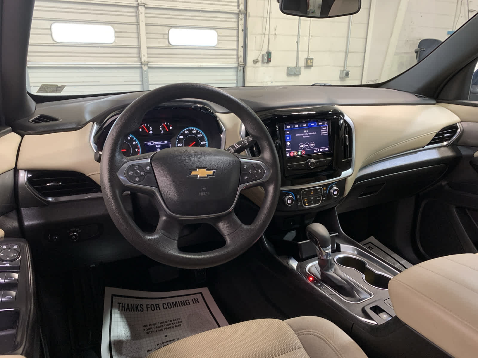 used 2022 Chevrolet Traverse car, priced at $26,988