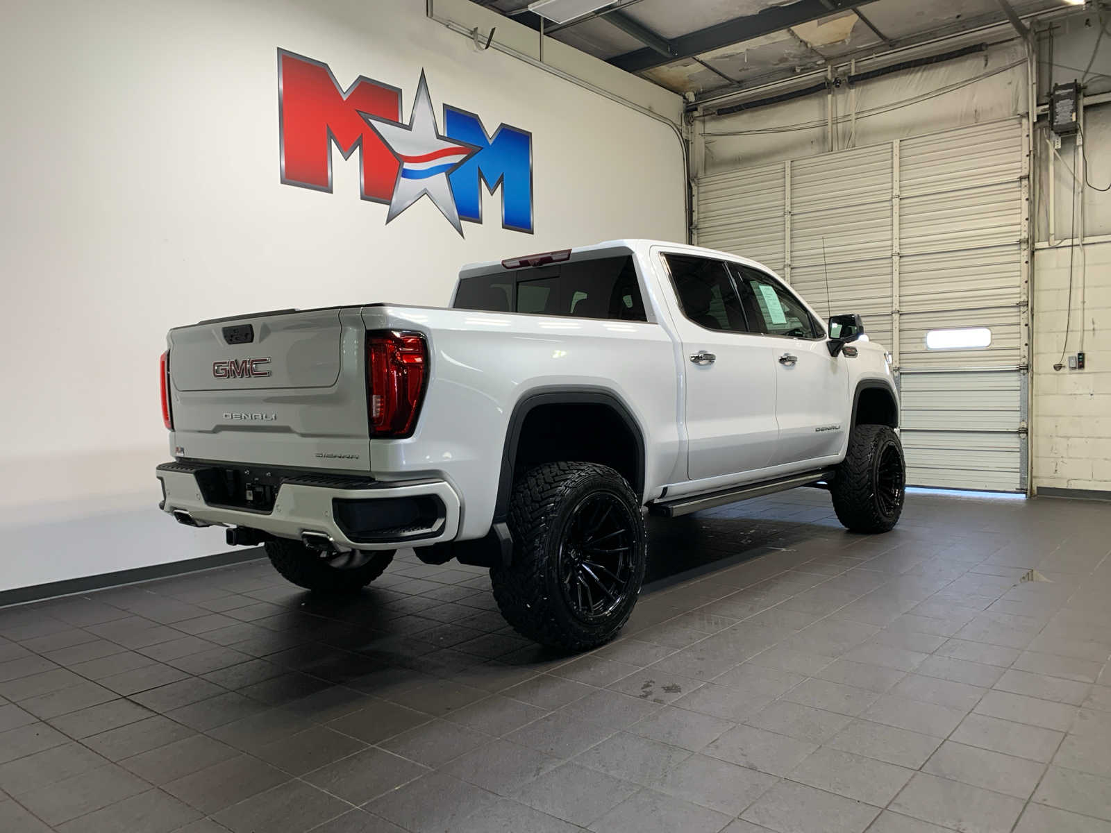 used 2020 GMC Sierra 1500 car, priced at $49,789