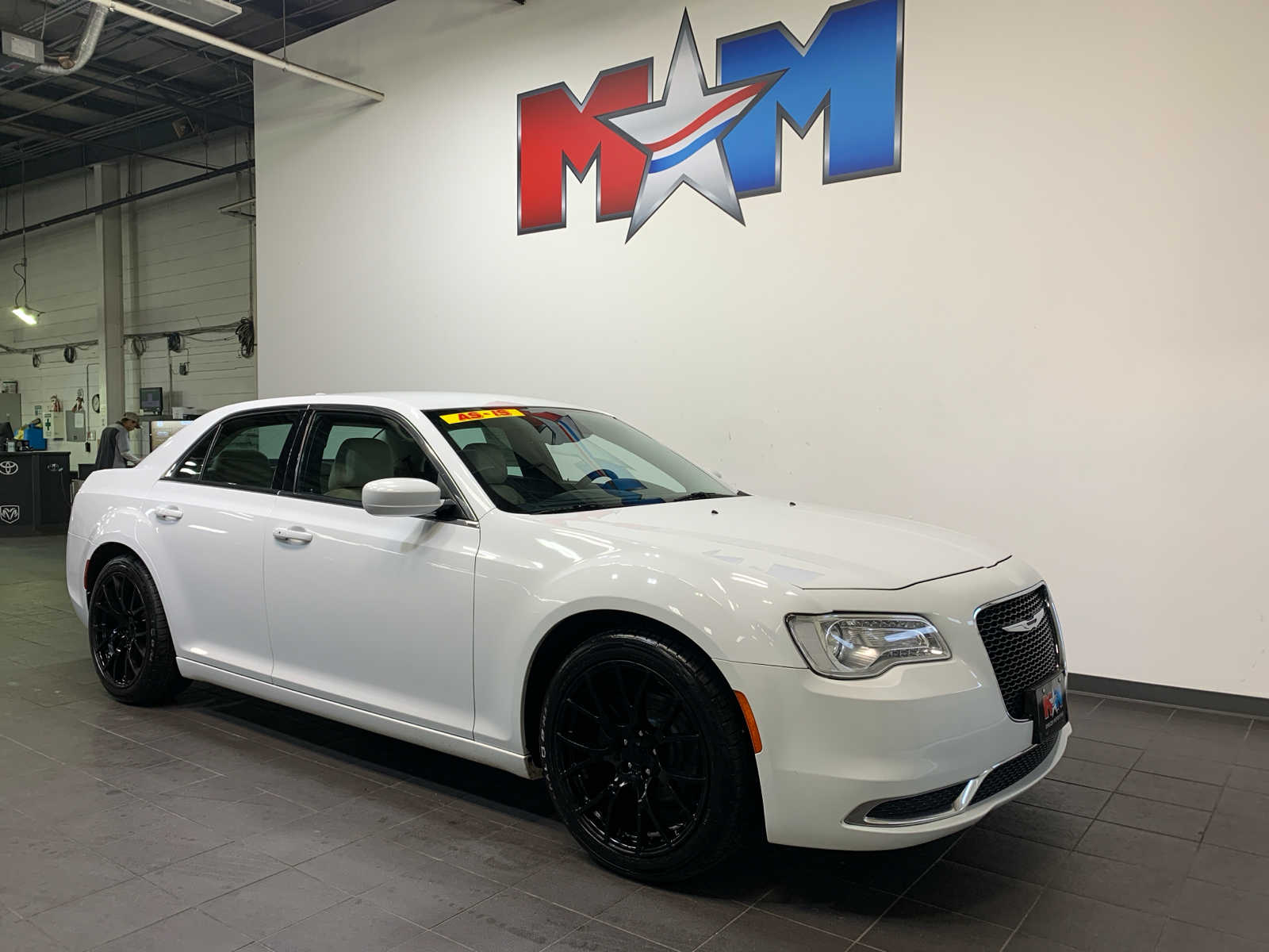 used 2017 Chrysler 300 car, priced at $13,989