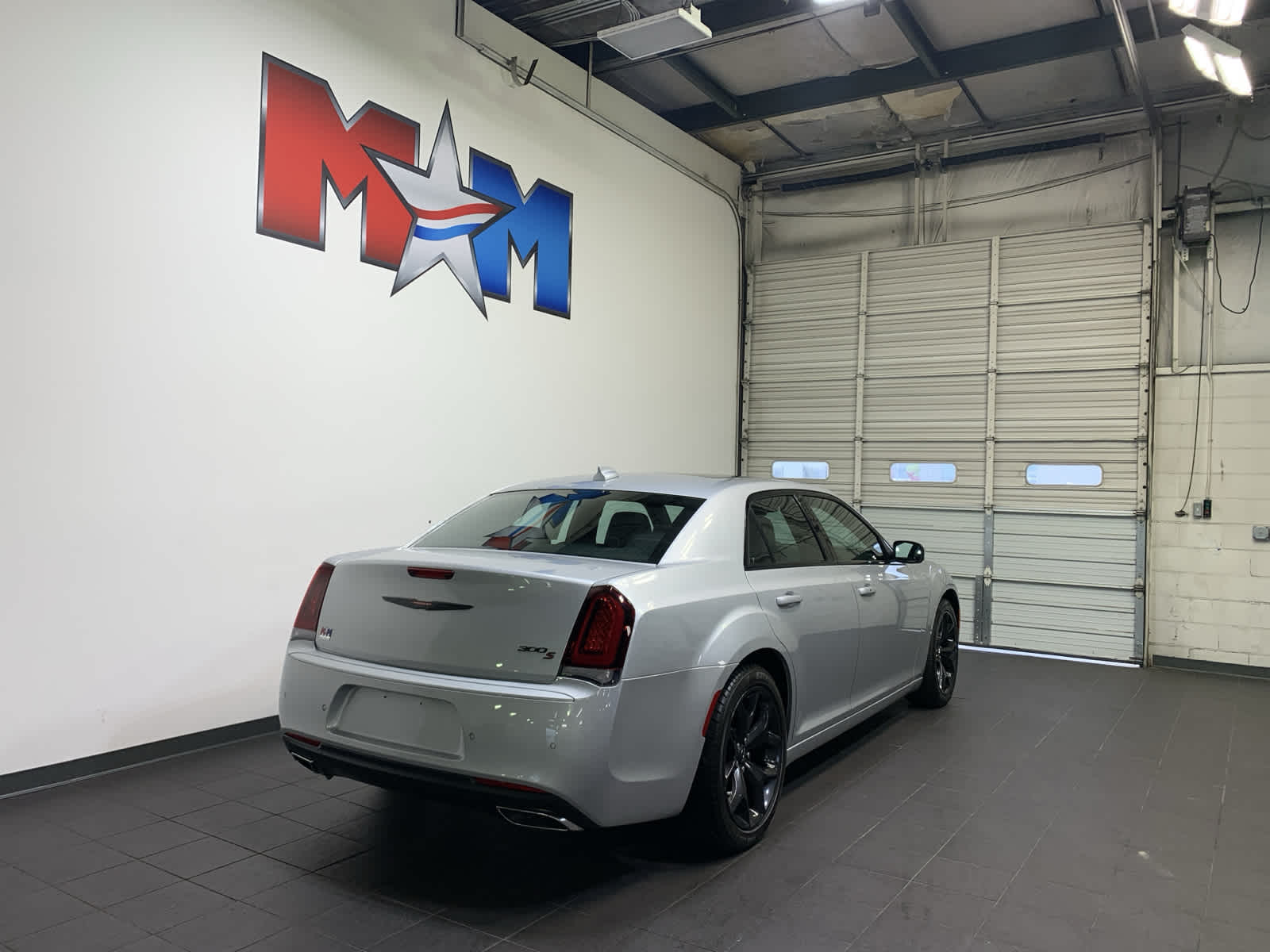 used 2022 Chrysler 300 car, priced at $33,689