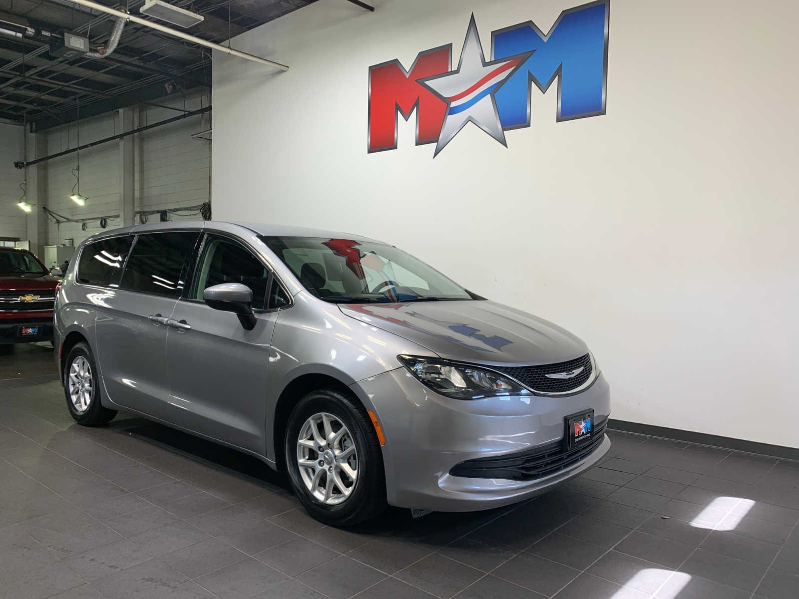 used 2017 Chrysler Pacifica car, priced at $15,489