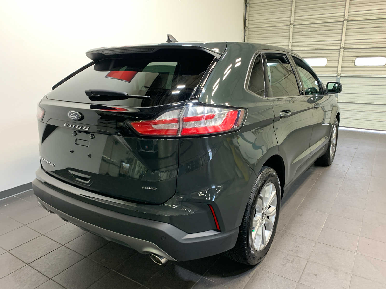 used 2024 Ford Edge car, priced at $39,989