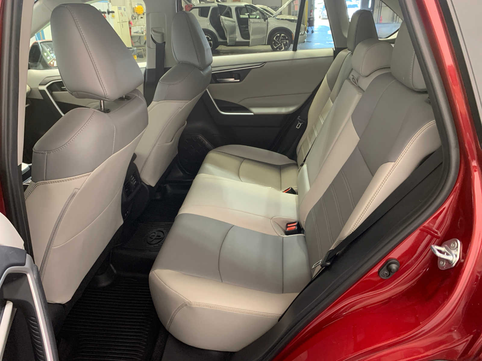 used 2019 Toyota RAV4 car, priced at $28,989