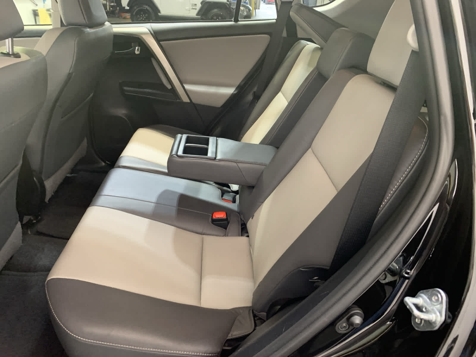 used 2014 Toyota RAV4 car, priced at $15,789