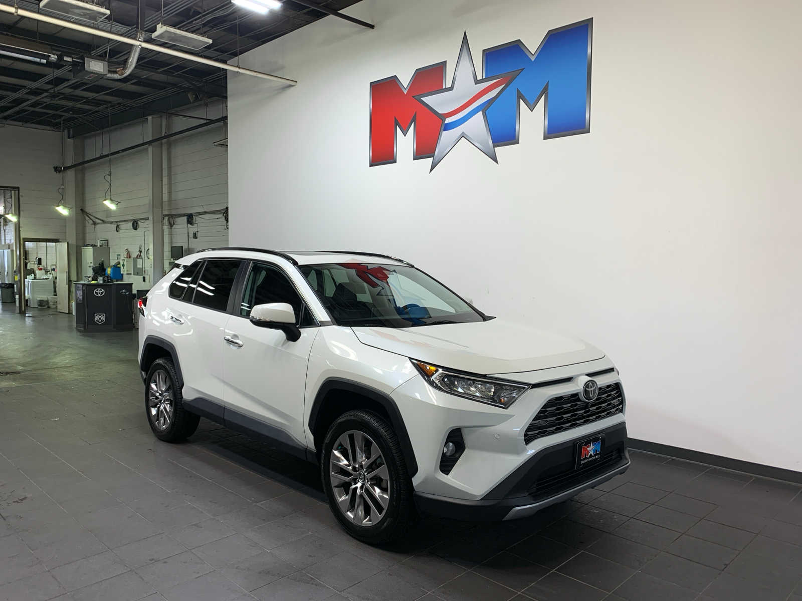 used 2020 Toyota RAV4 car, priced at $31,489