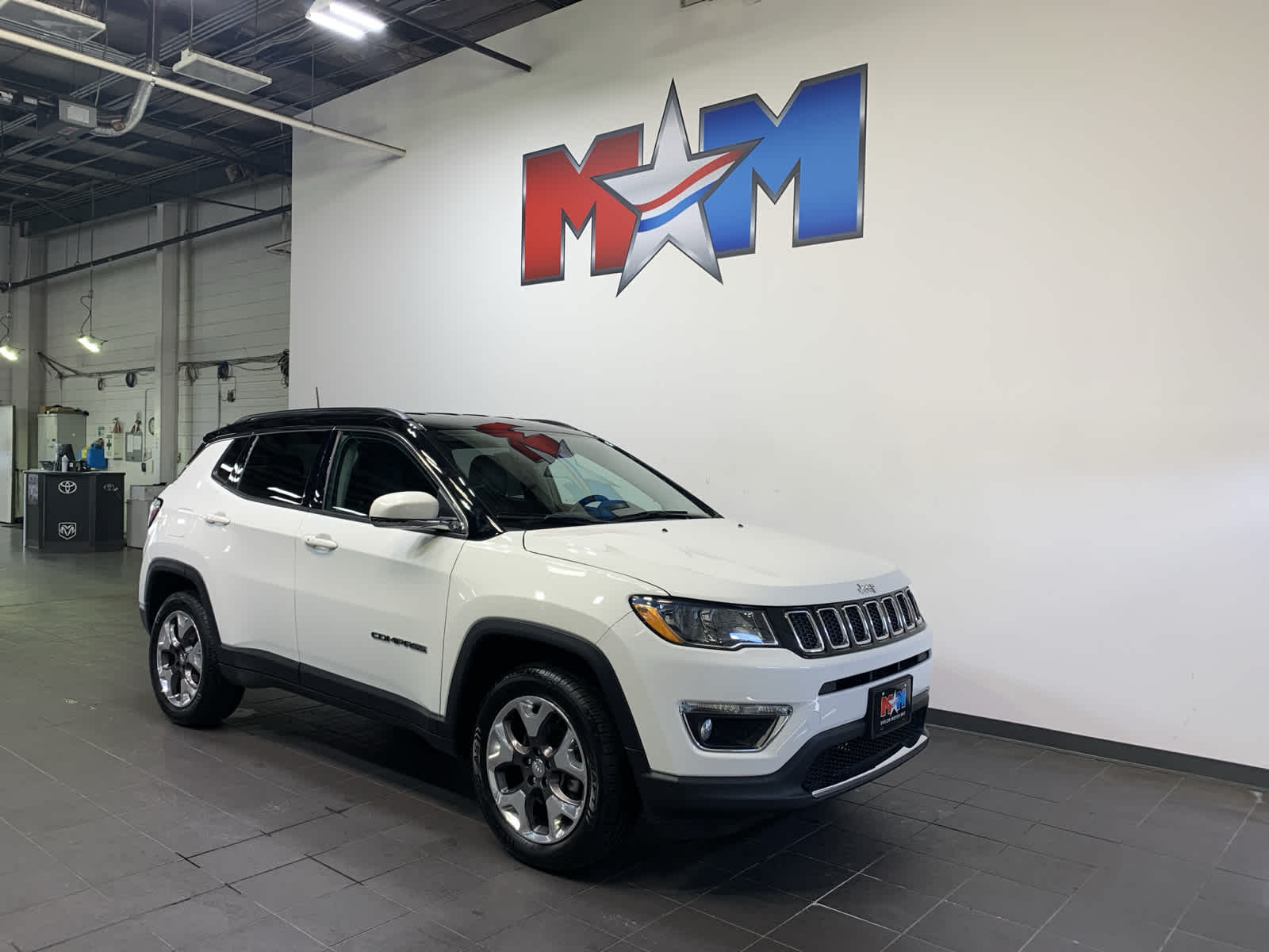 used 2019 Jeep Compass car, priced at $25,489