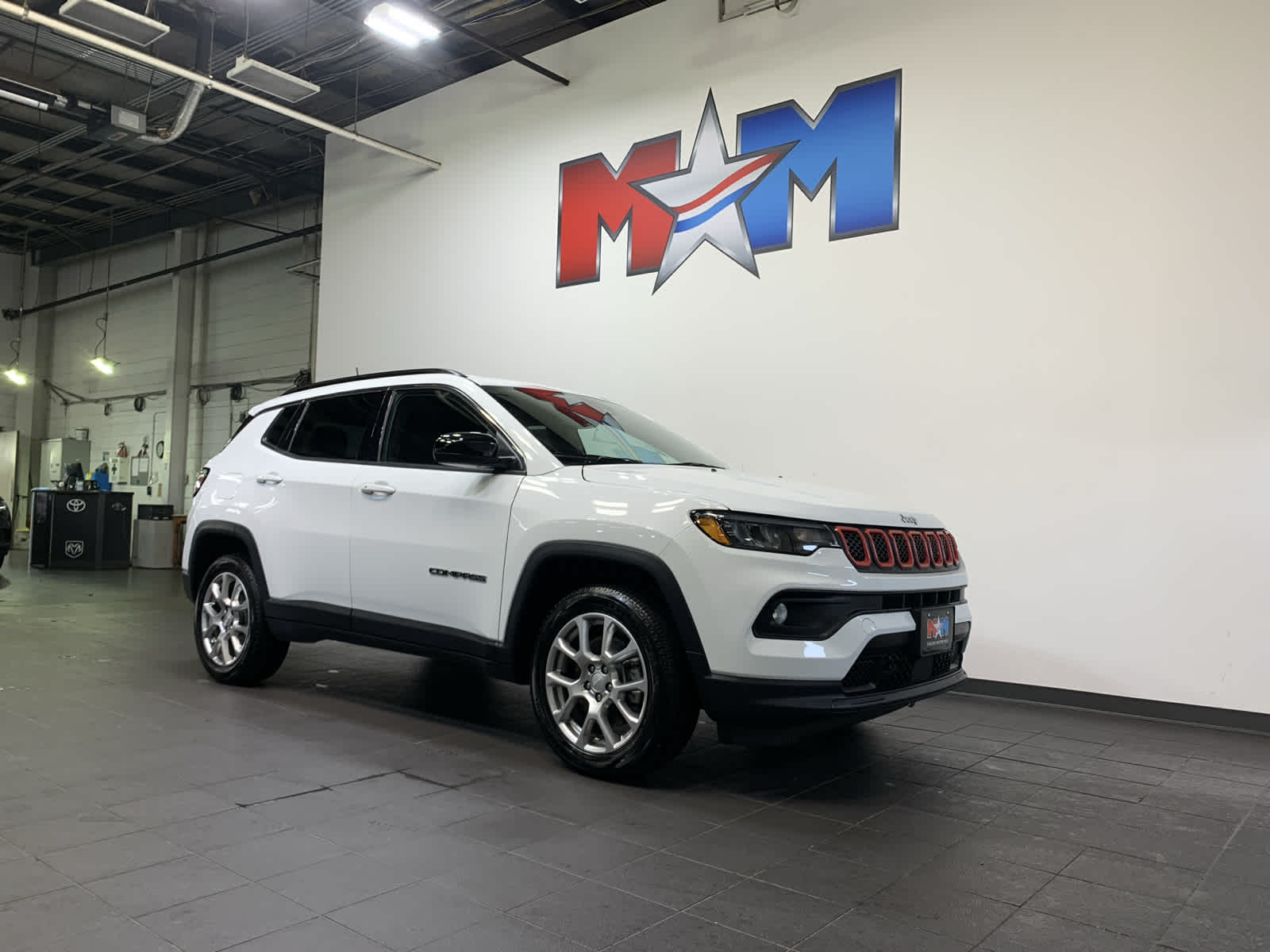 used 2023 Jeep Compass car, priced at $29,987