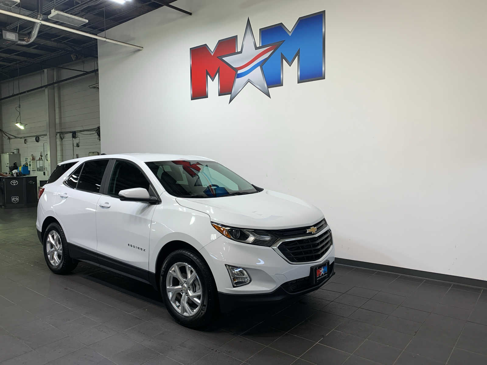 used 2021 Chevrolet Equinox car, priced at $26,989