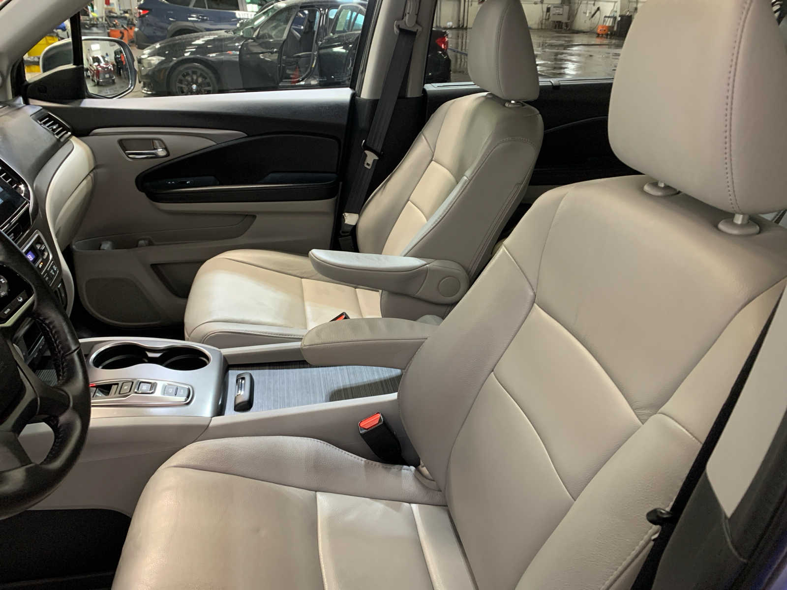 used 2021 Honda Pilot car, priced at $36,689