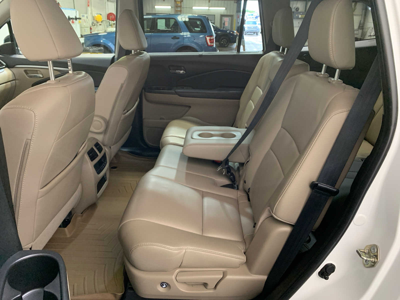 used 2020 Honda Pilot car, priced at $27,489