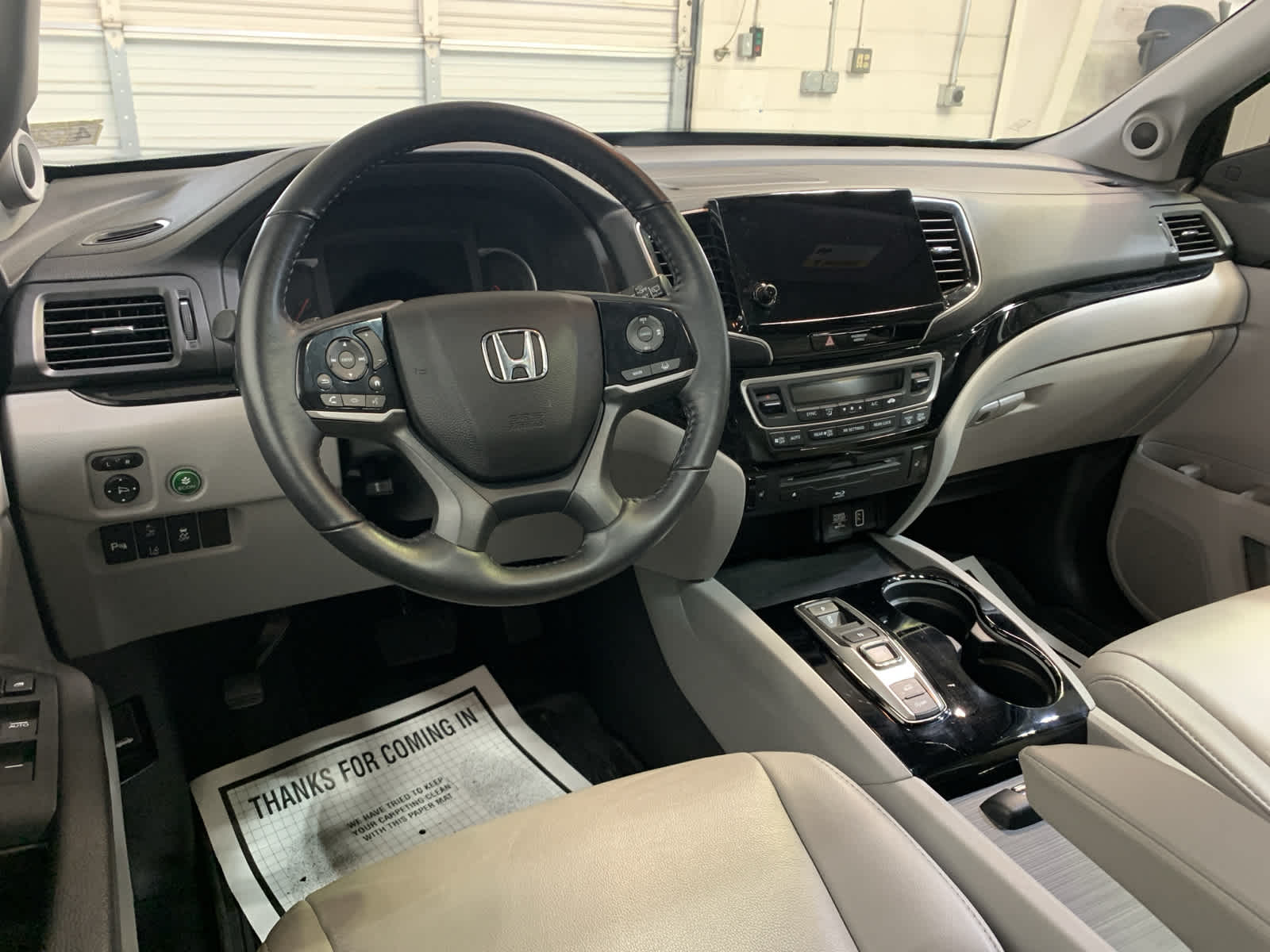 used 2022 Honda Pilot car, priced at $38,989