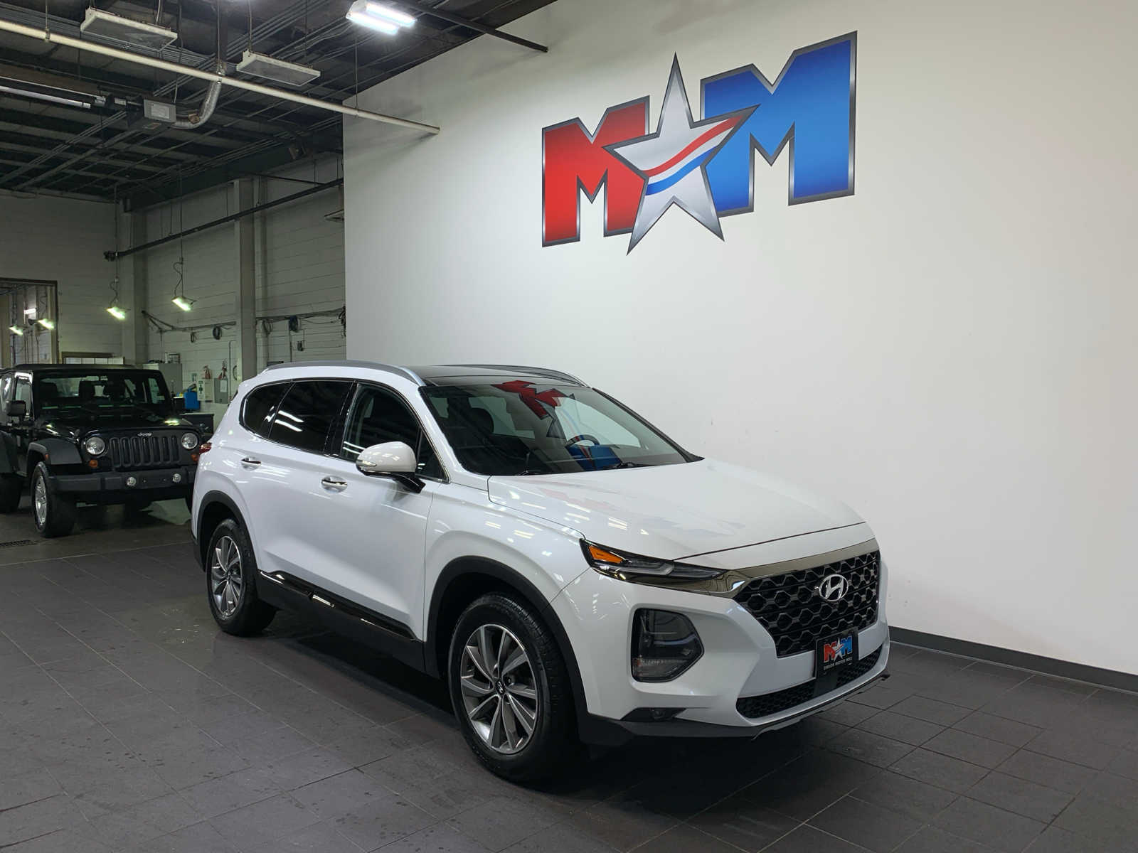 used 2020 Hyundai Santa Fe car, priced at $32,389