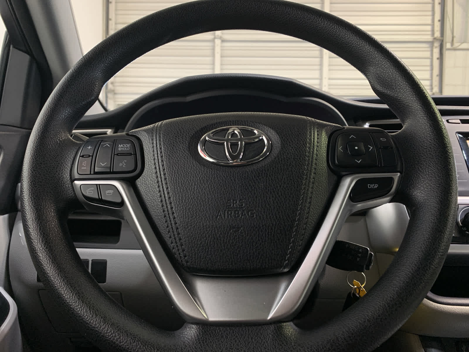 used 2015 Toyota Highlander car, priced at $25,485