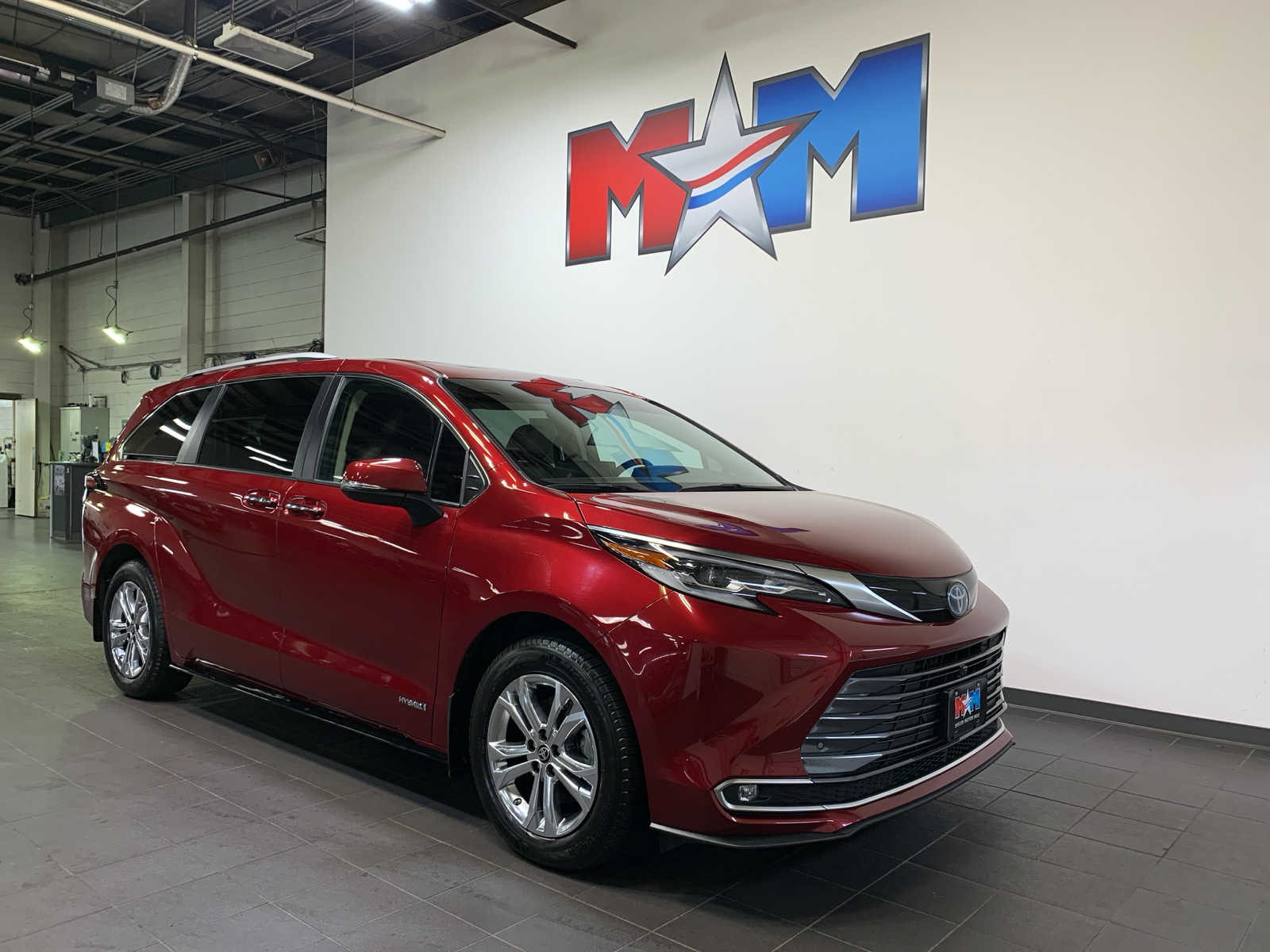 used 2021 Toyota Sienna car, priced at $52,989