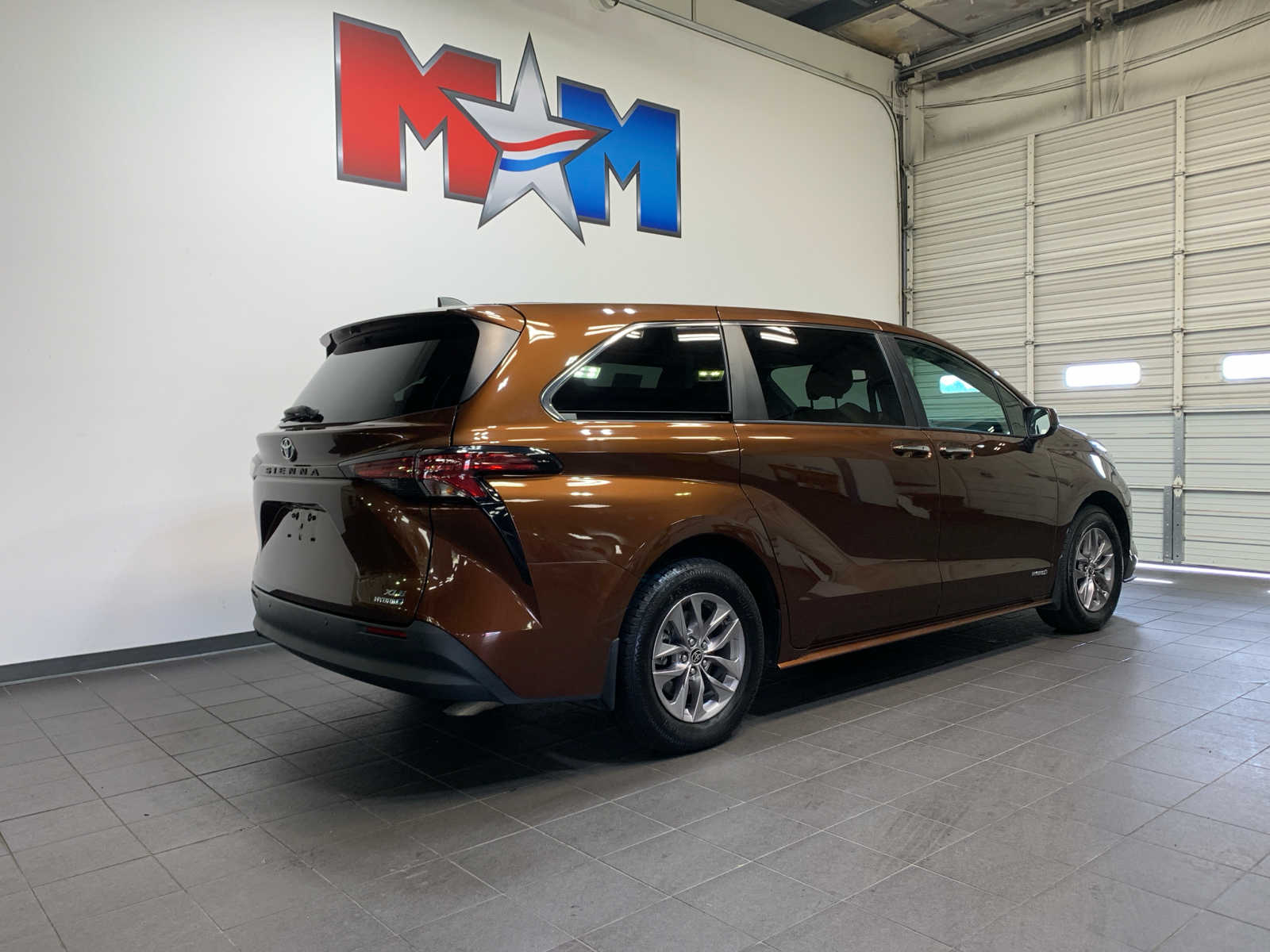 used 2021 Toyota Sienna car, priced at $37,980