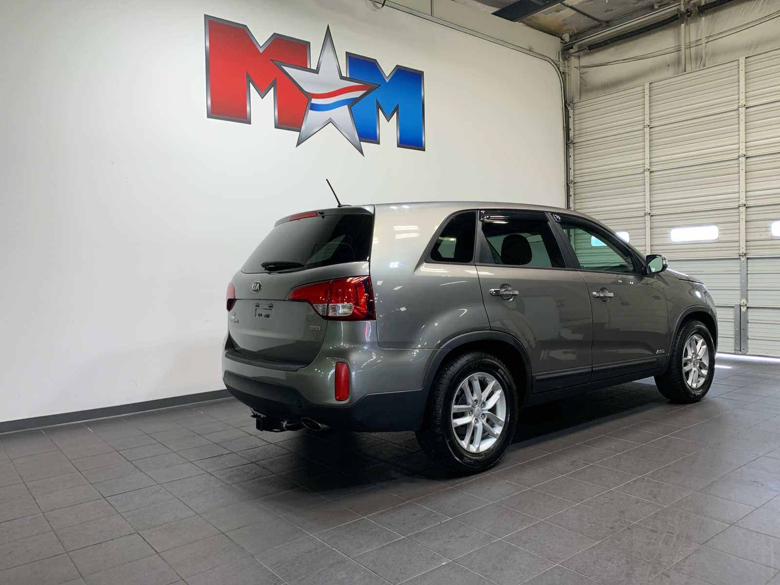 used 2014 Kia Sorento car, priced at $12,985