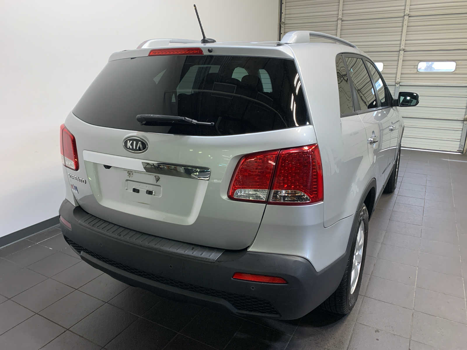 used 2011 Kia Sorento car, priced at $11,489