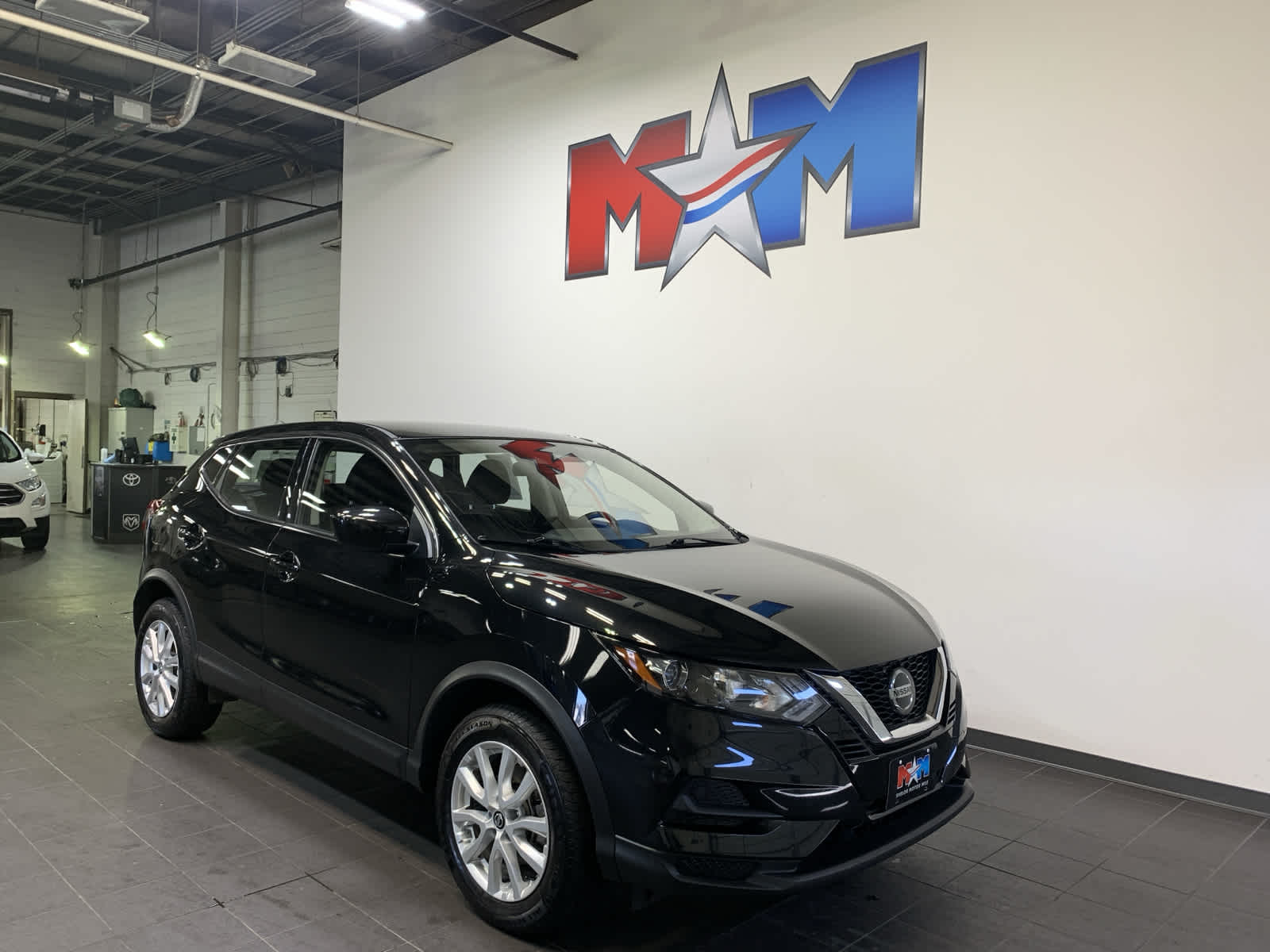 used 2022 Nissan Rogue Sport car, priced at $23,989