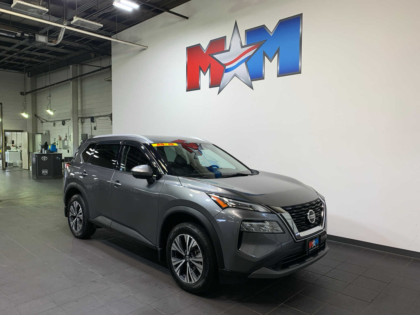 used 2021 Nissan Rogue car, priced at $24,389