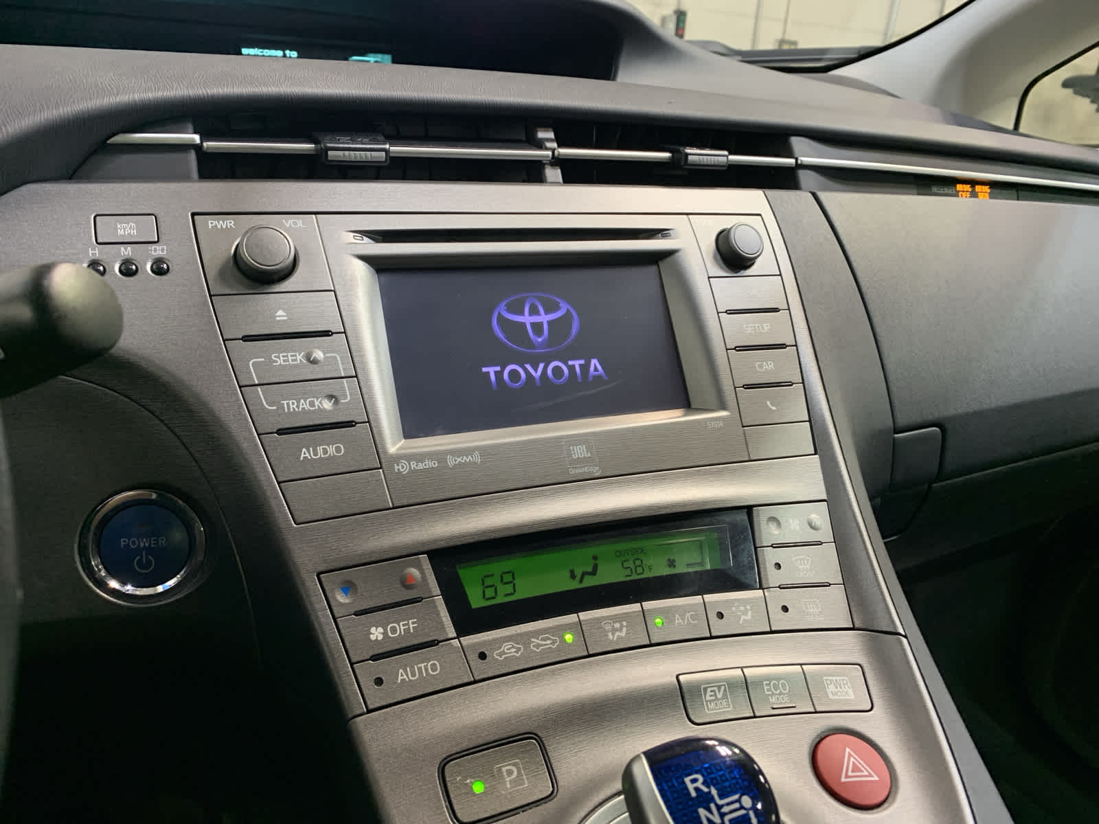 used 2015 Toyota Prius car, priced at $12,980