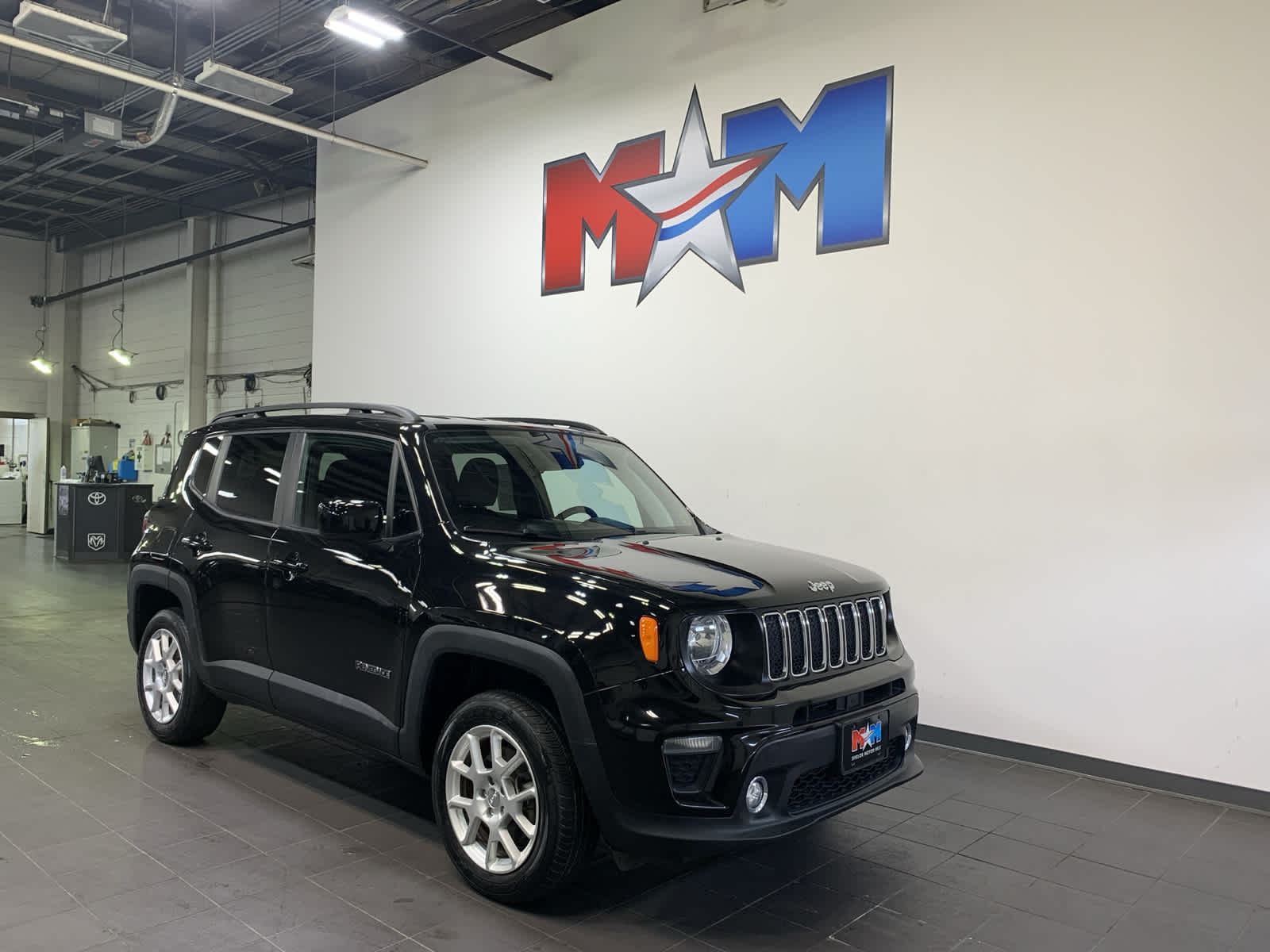 used 2020 Jeep Renegade car, priced at $25,485