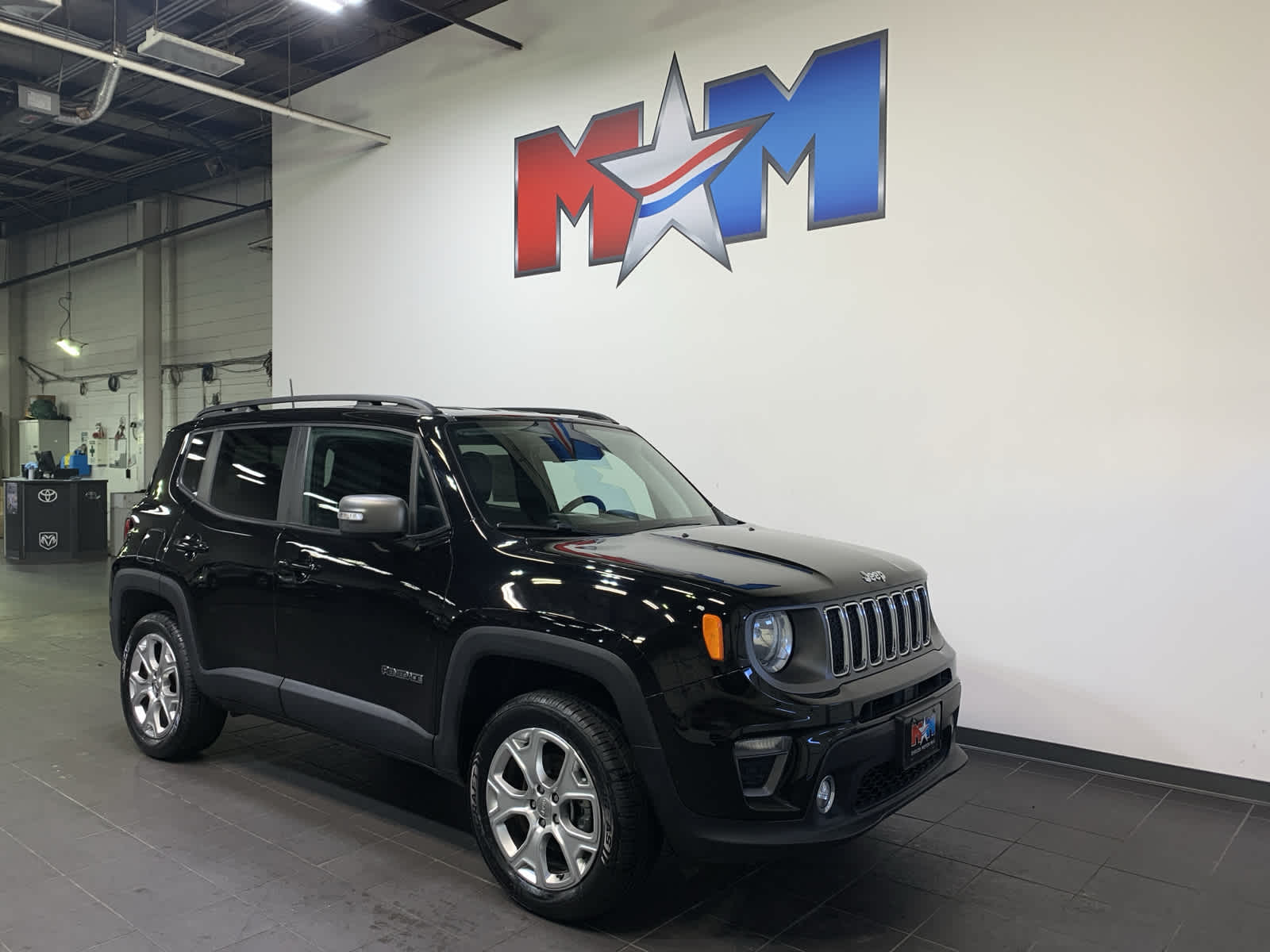 used 2019 Jeep Renegade car, priced at $23,480