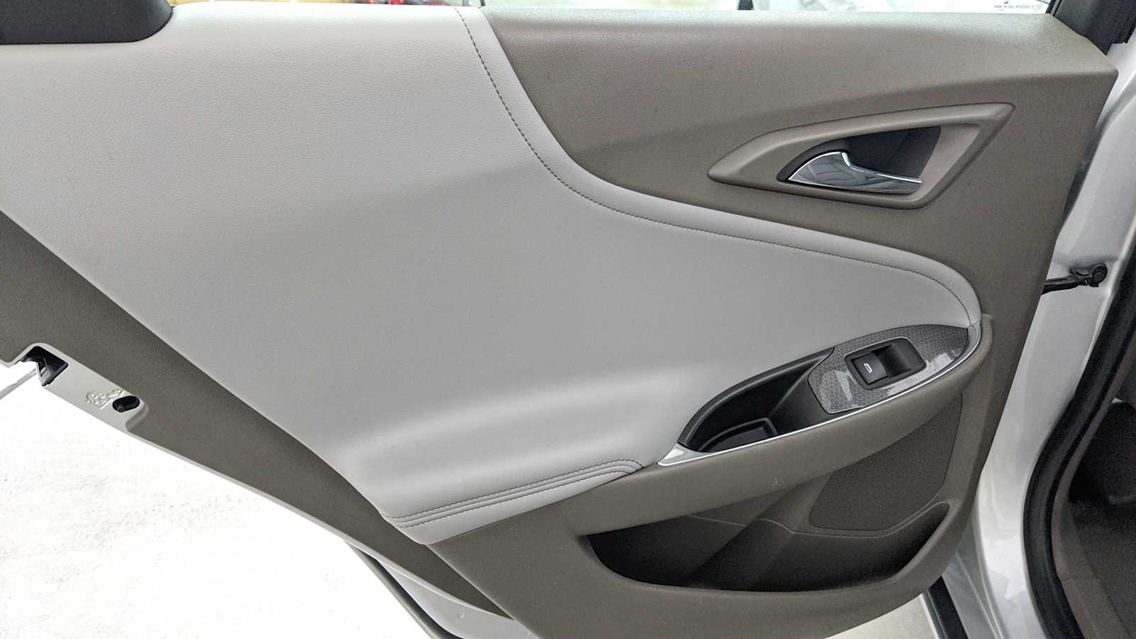 used 2017 Chevrolet Malibu car, priced at $14,555