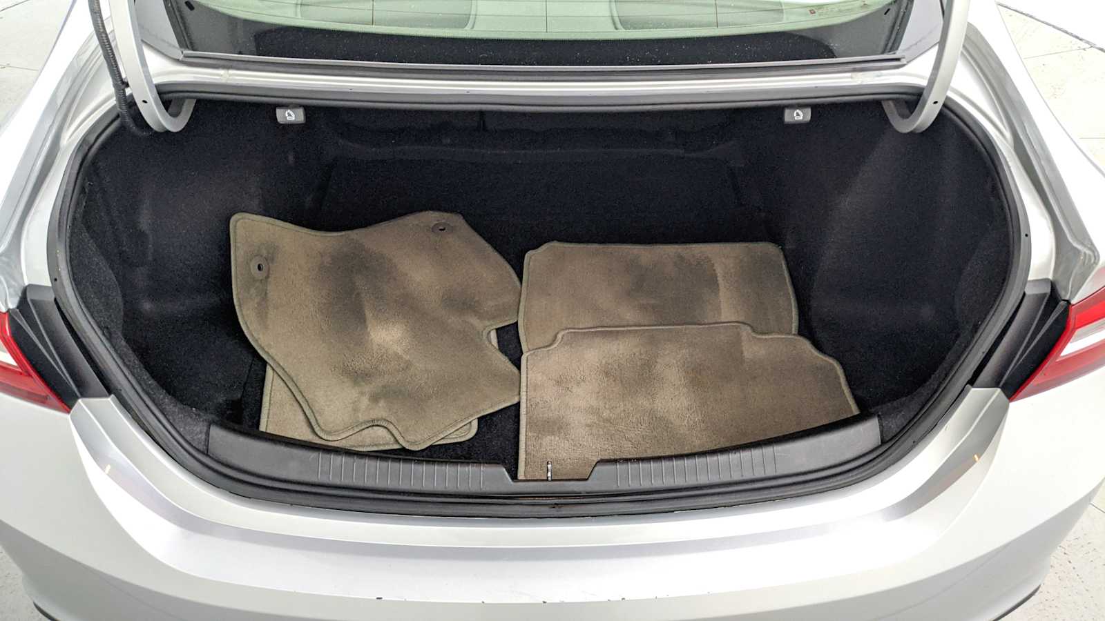 used 2017 Chevrolet Malibu car, priced at $14,555