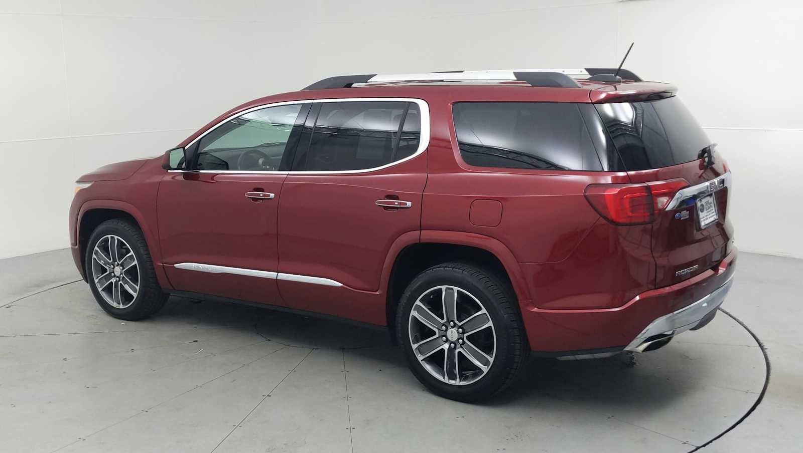 used 2019 GMC Acadia car, priced at $22,997