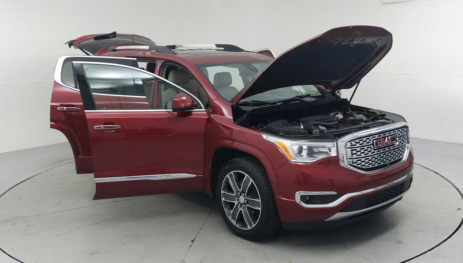 used 2019 GMC Acadia car, priced at $22,997