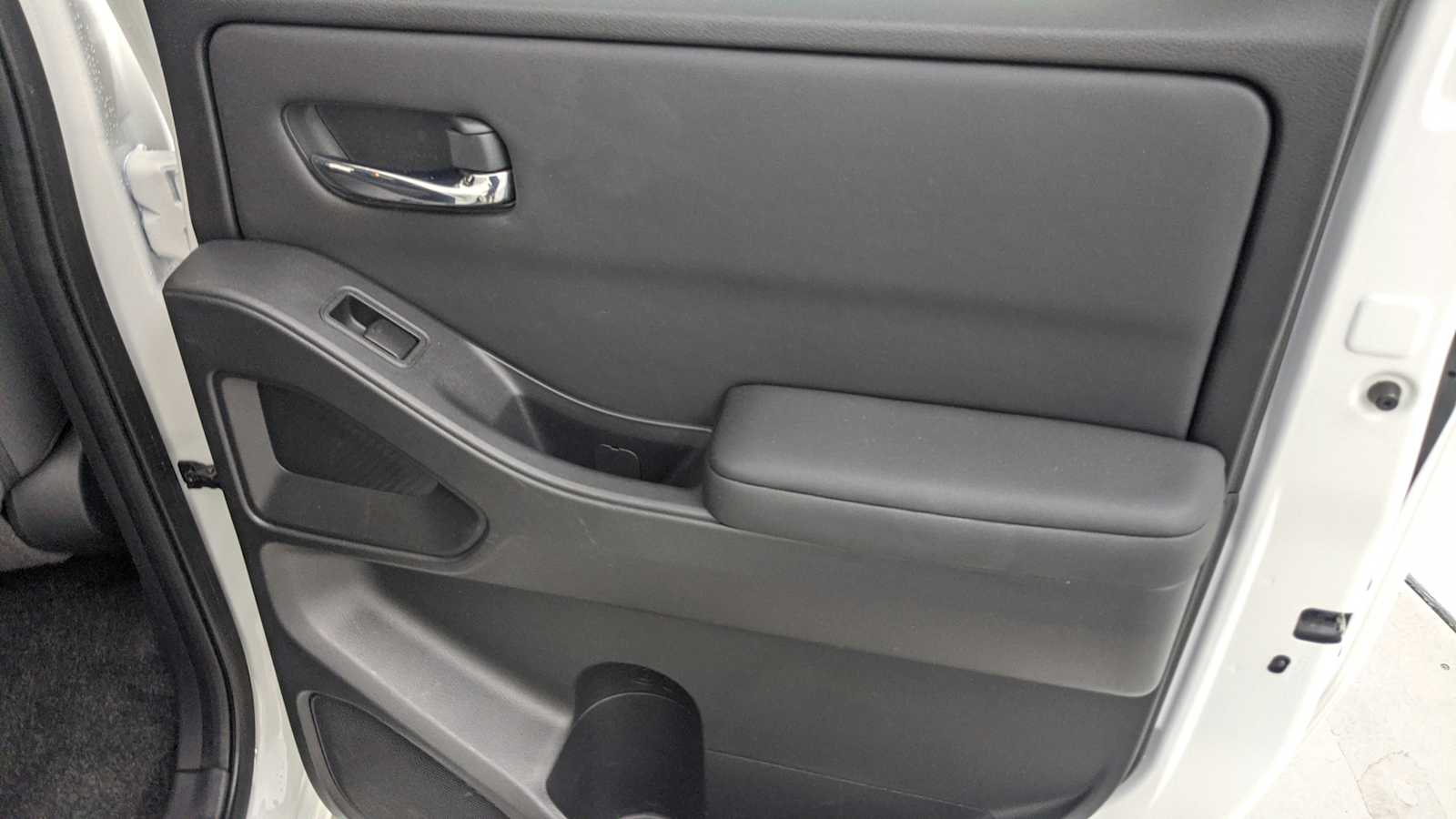 used 2022 Nissan Frontier car, priced at $27,998