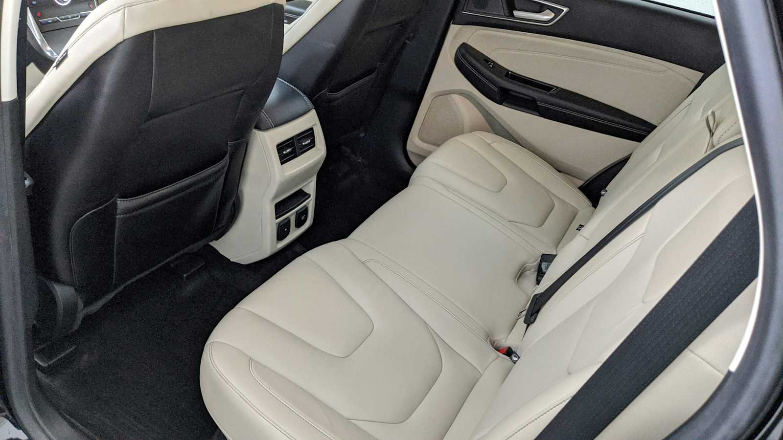 used 2020 Ford Edge car, priced at $21,555