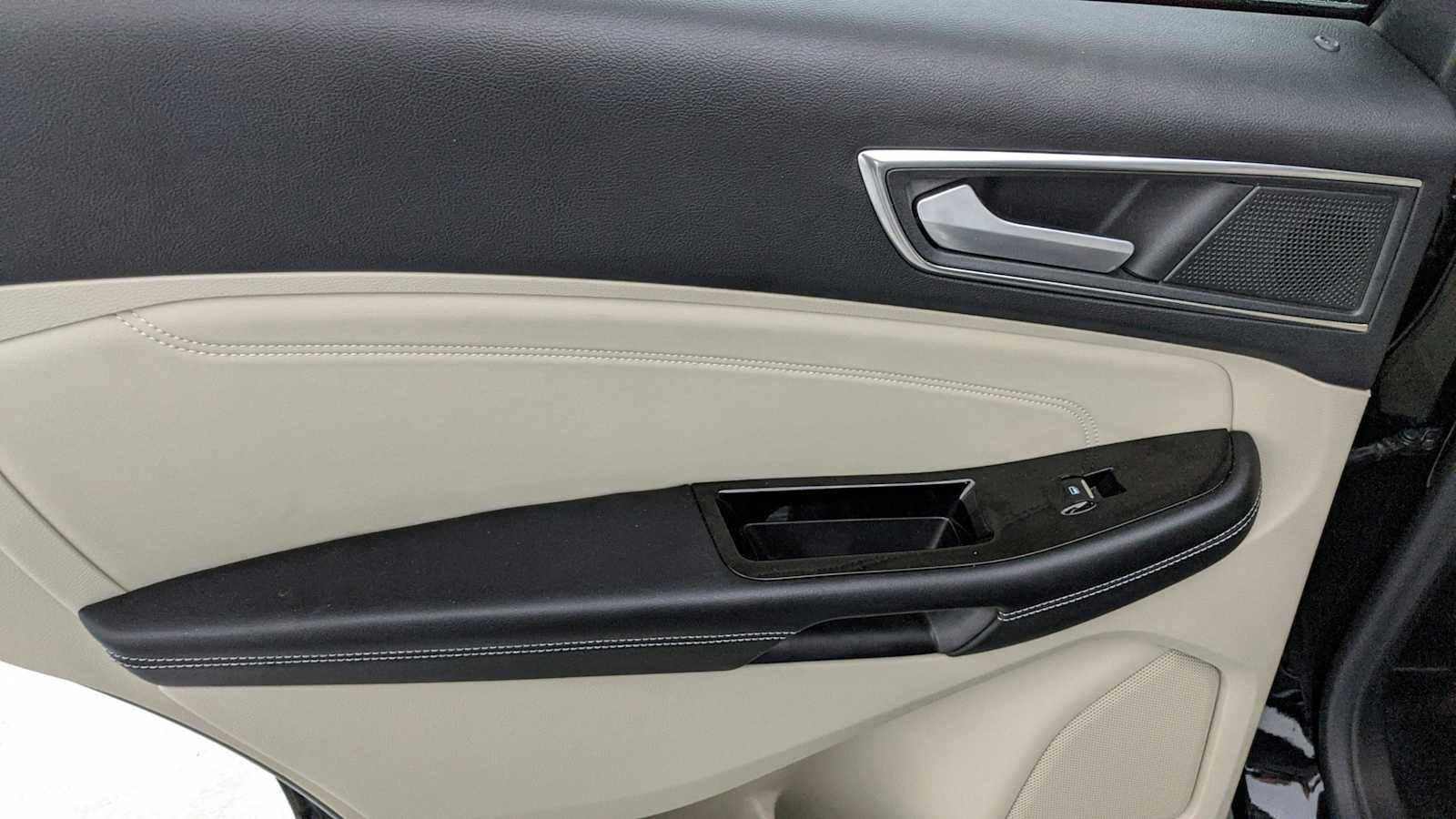 used 2020 Ford Edge car, priced at $21,555