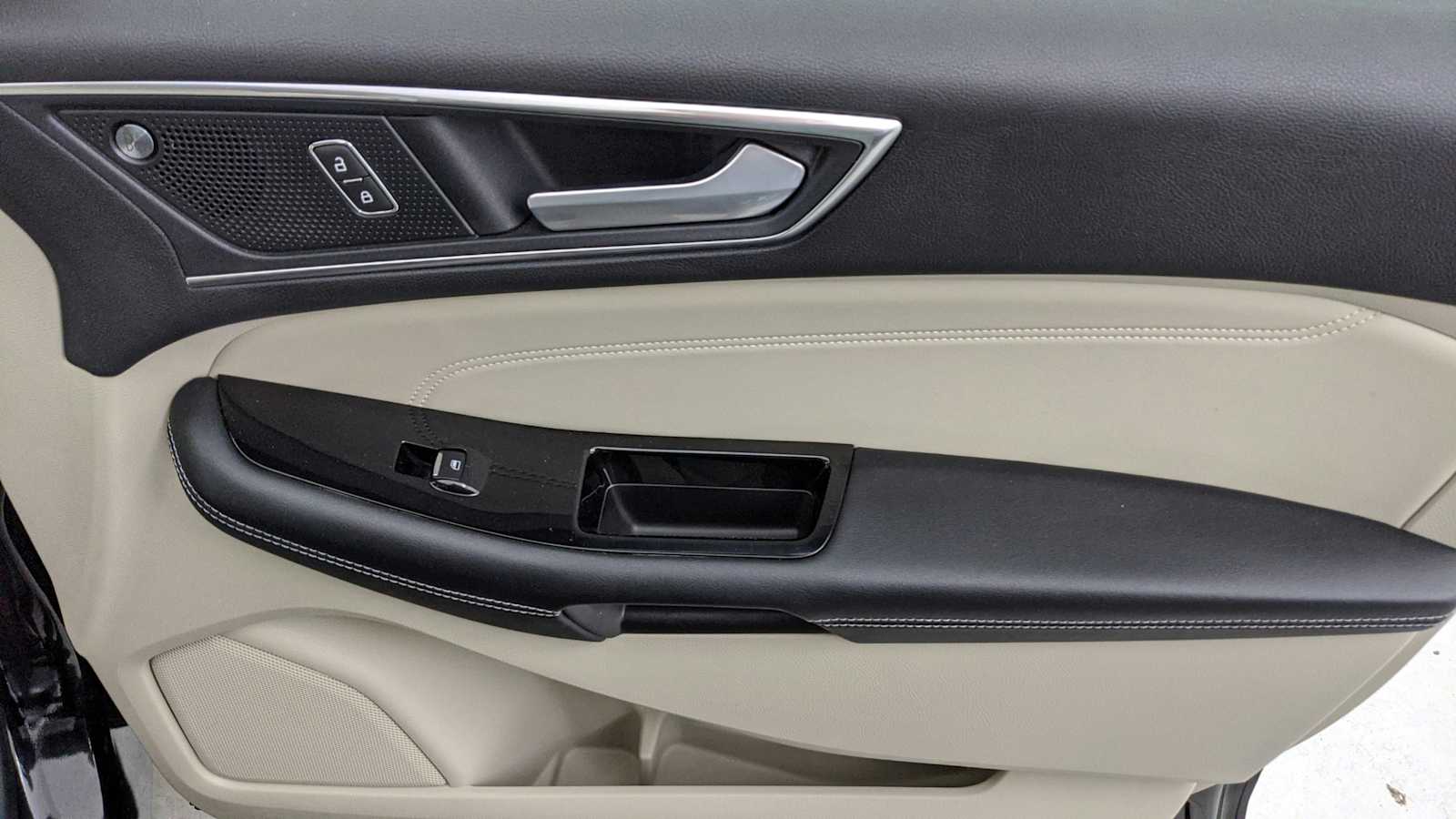 used 2020 Ford Edge car, priced at $21,555