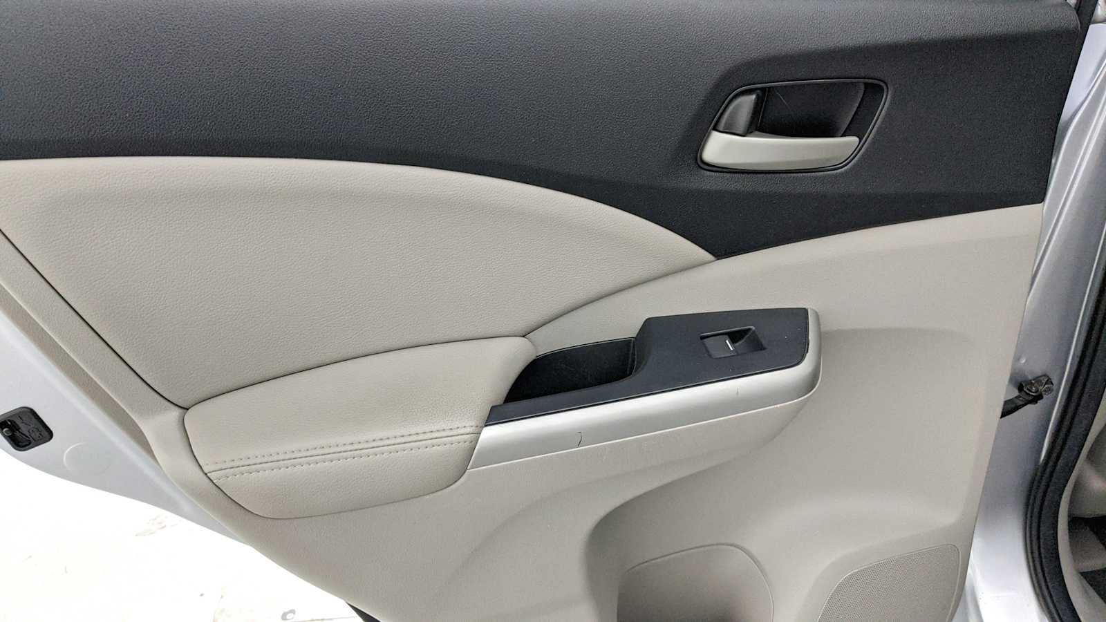 used 2014 Honda CR-V car, priced at $16,550