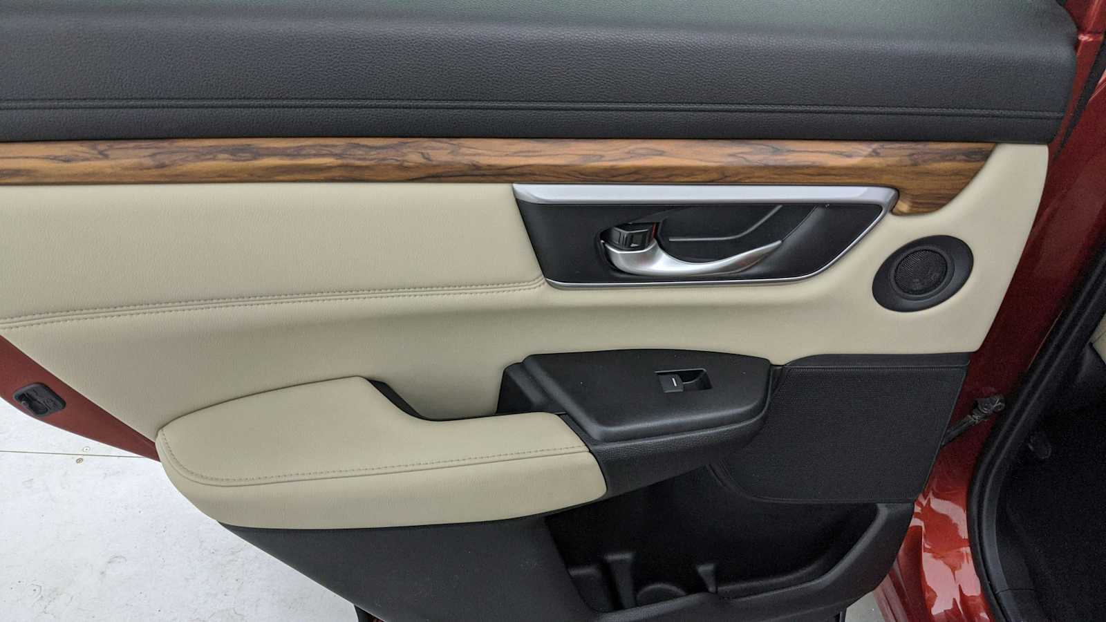 used 2018 Honda CR-V car, priced at $17,489